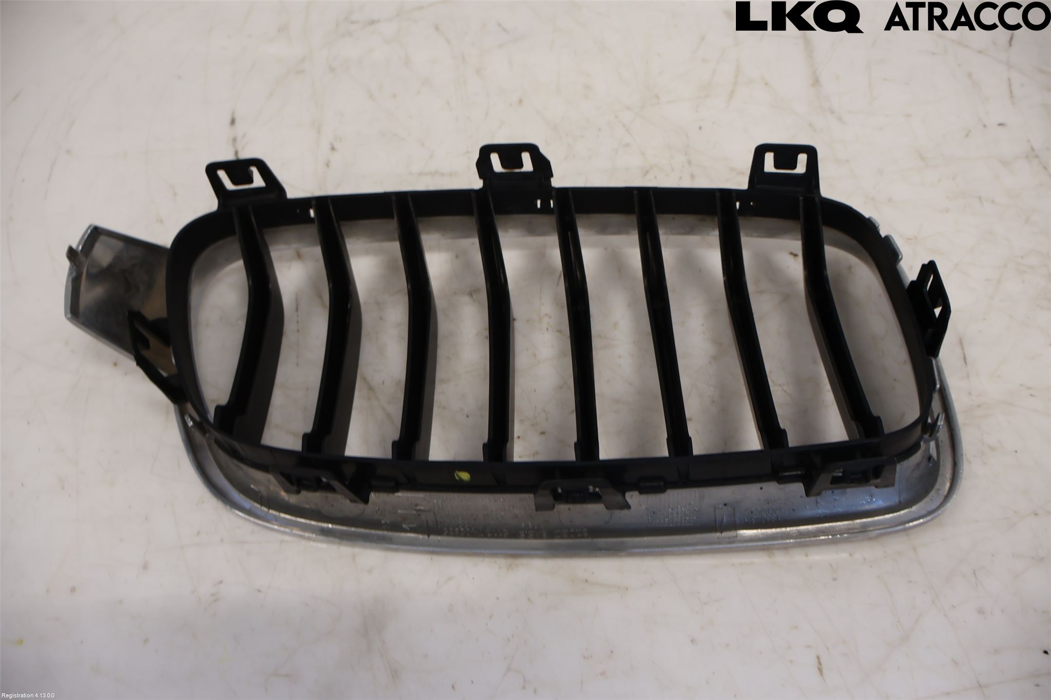BMW 3 F30/F31/F80 12-19 Grilldel Venstre