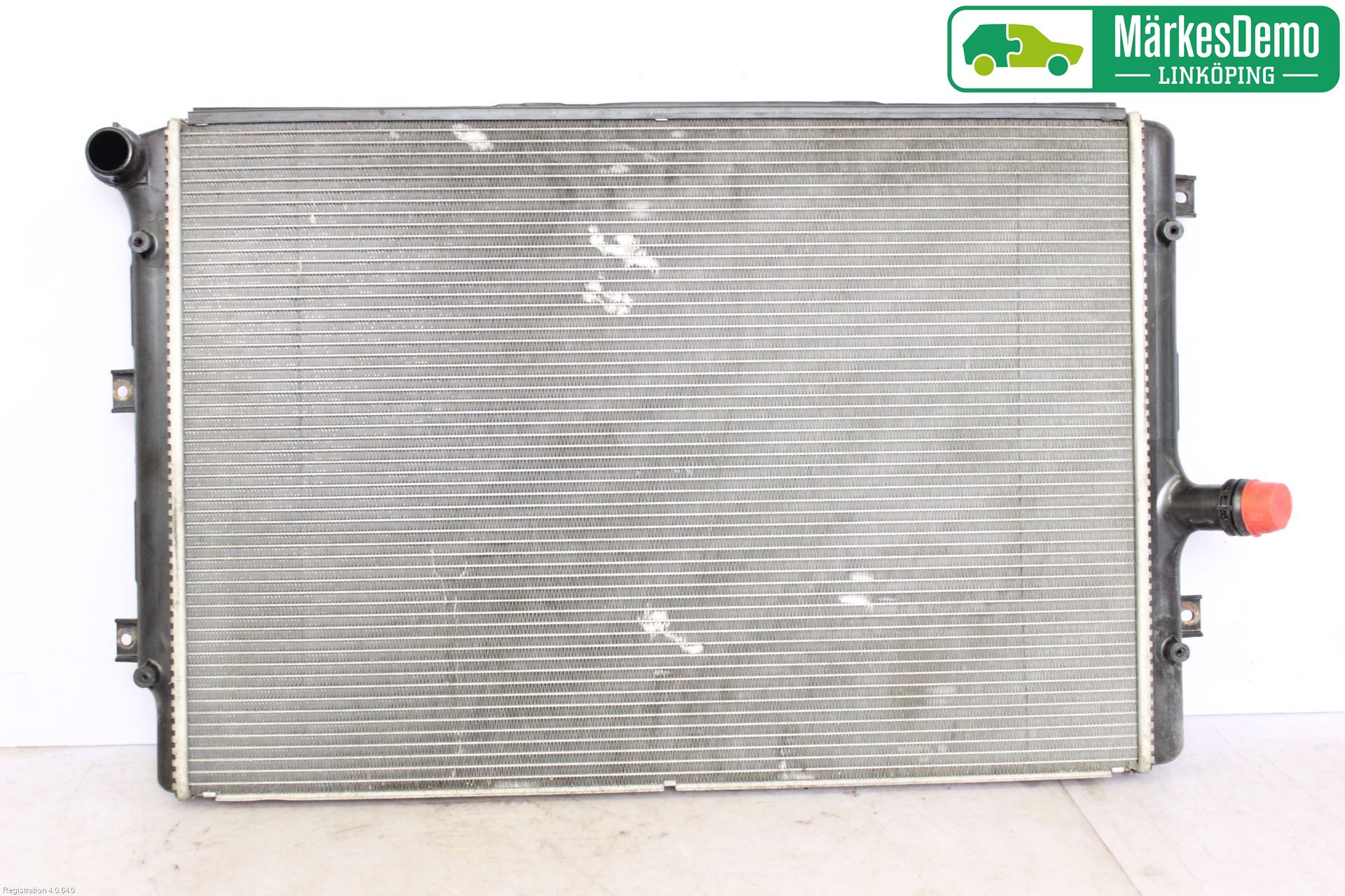 Volkswagen VW PASSAT 05-11 Radiator Automat