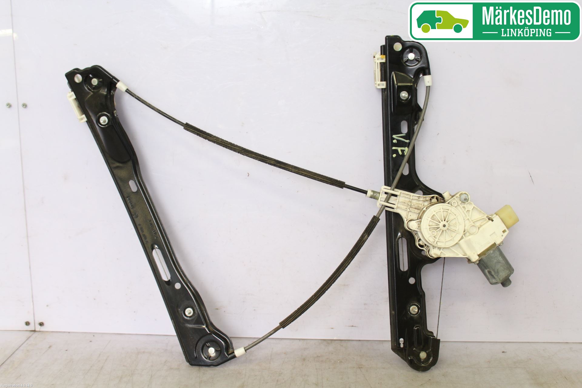 BMW 1 E87/81 5D/3D 03-11 Vindusheis El Komp