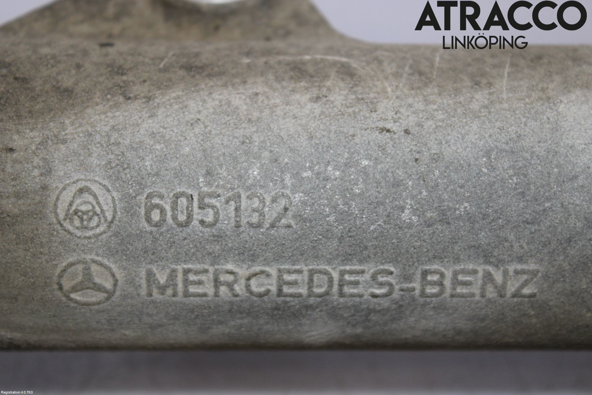 Mercedes-Benz MB E-KLASS (W212) 09-16 Servo Snekke - Tannstang