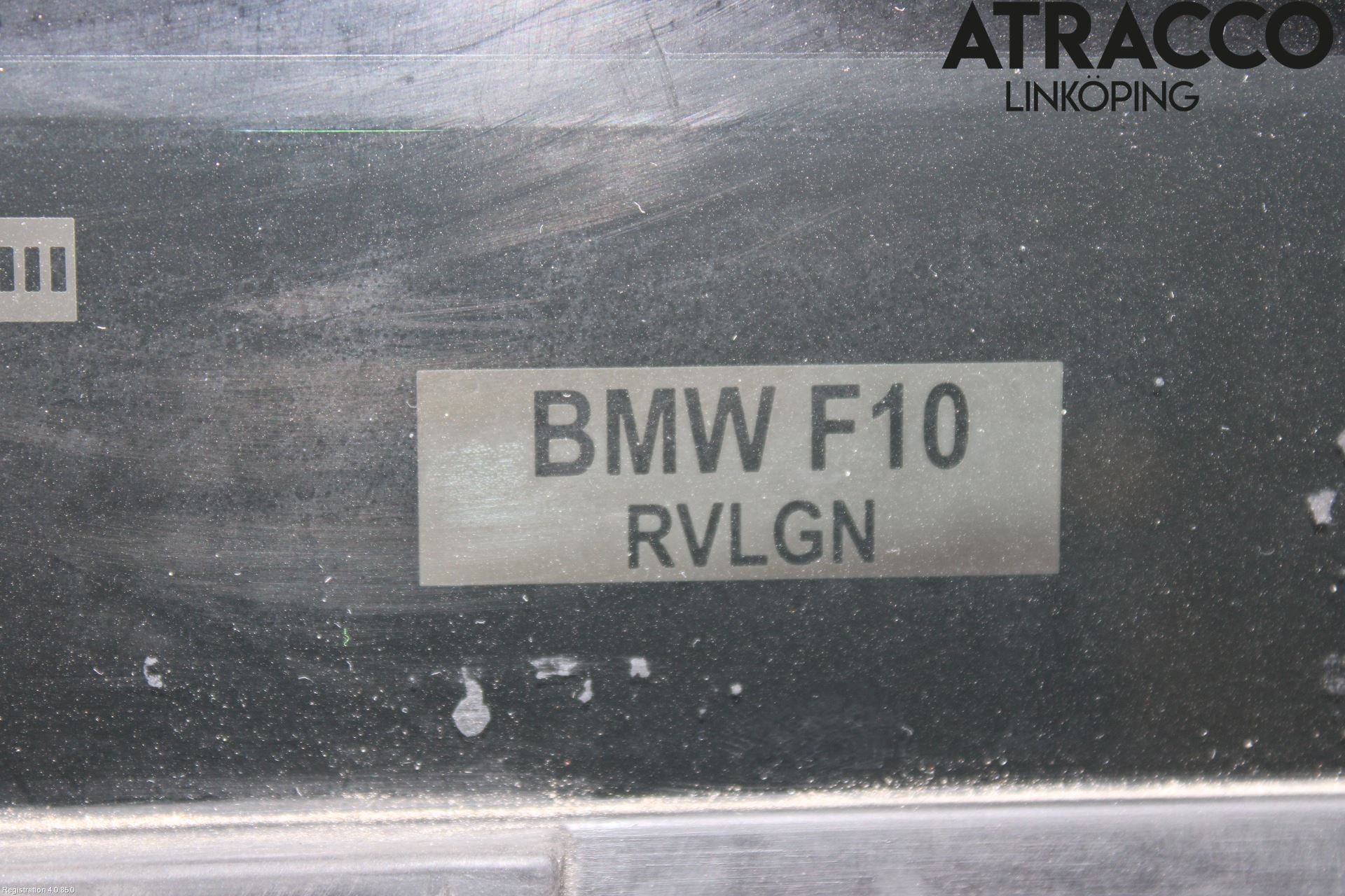 BMW 5 F10/F11/F18 09-17 Dørrute Bak Vens Trekant 4D