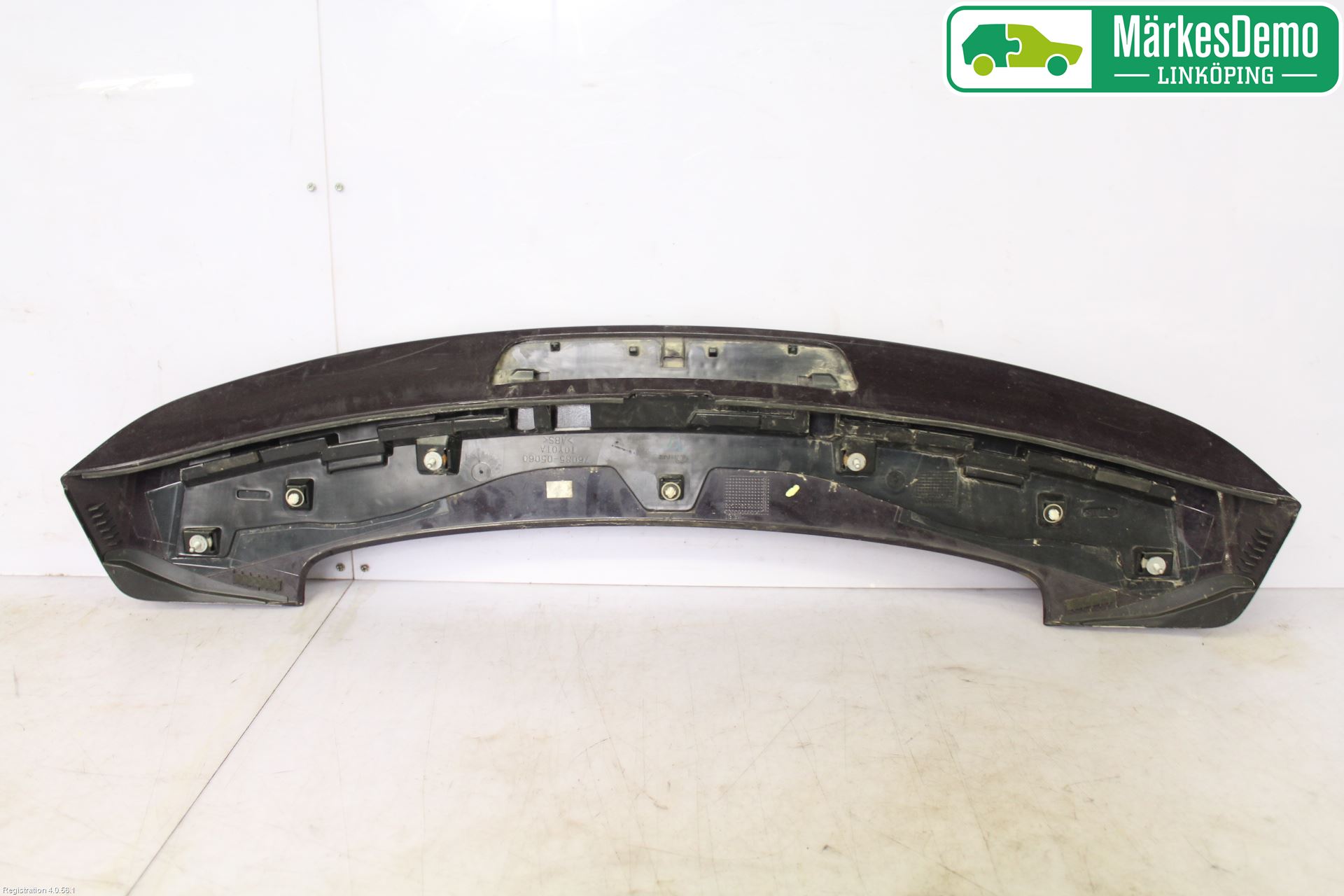Toyota AVENSIS 09-15 Spoiler Bakluke