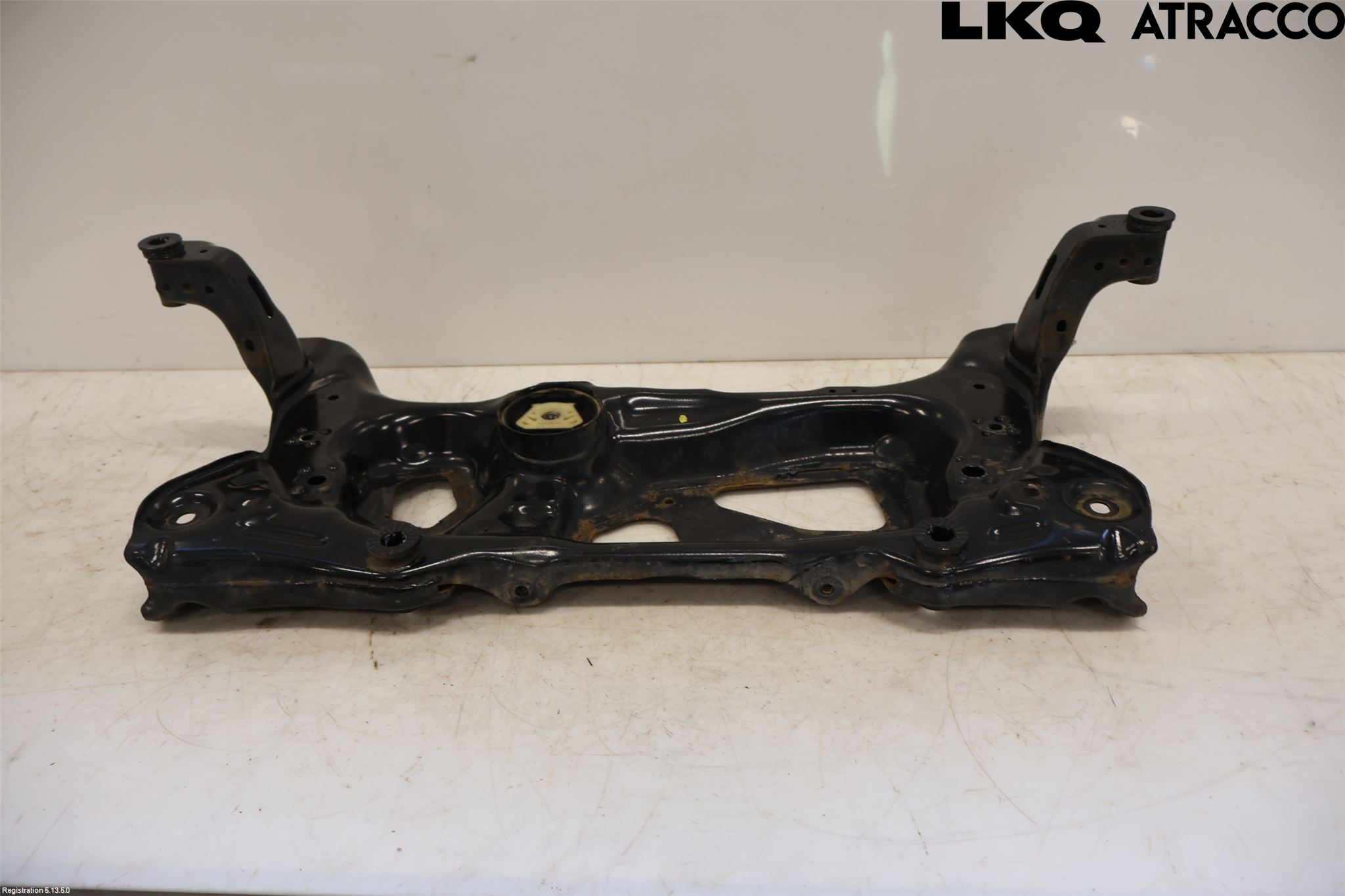 Volkswagen VW GOLF / E-GOLF VIII 20- Forstillingsbjelke(Tvergående)
