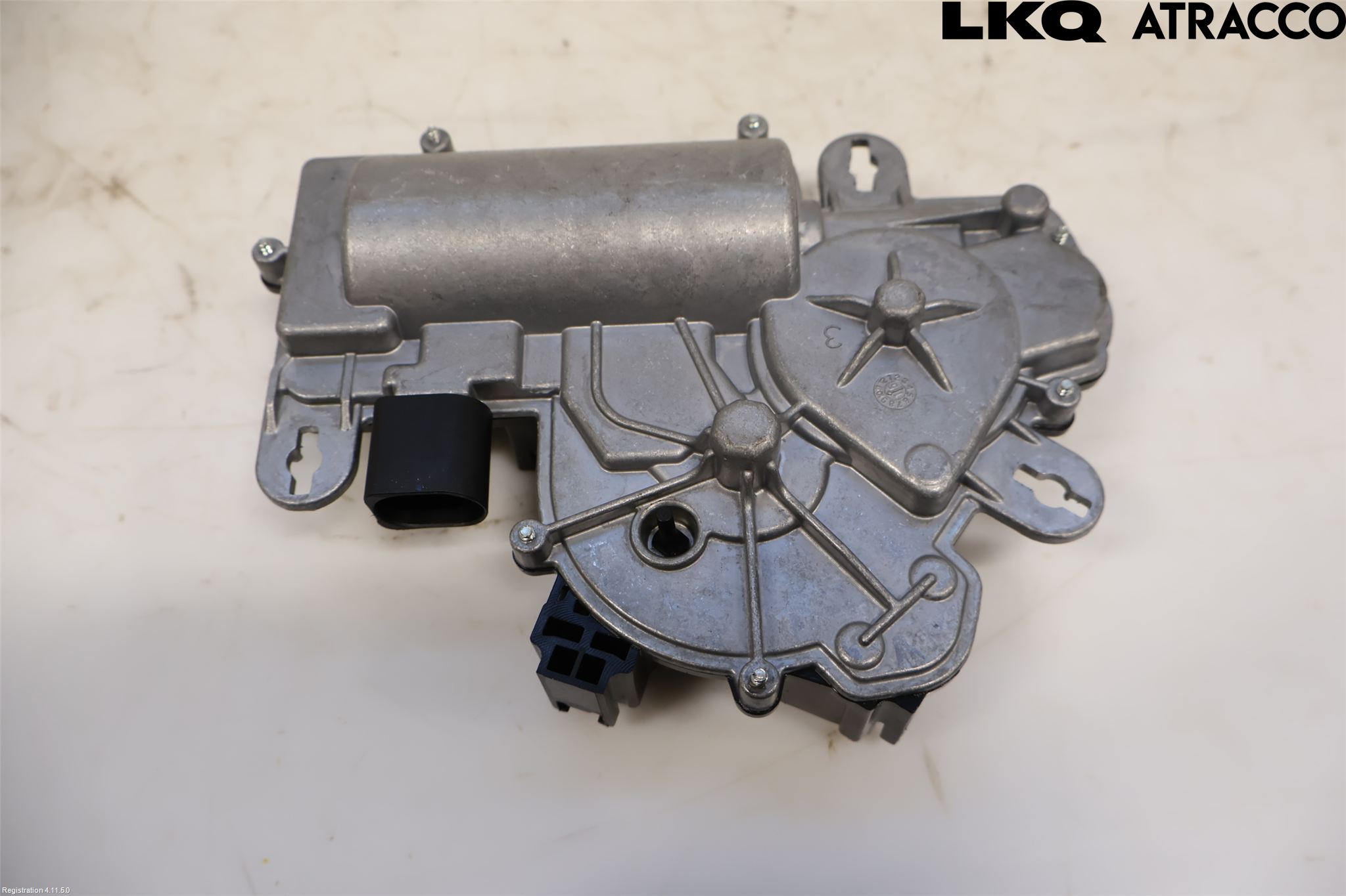 Volkswagen VW PASSAT 15-19 Baklukeåpner Automatisk
