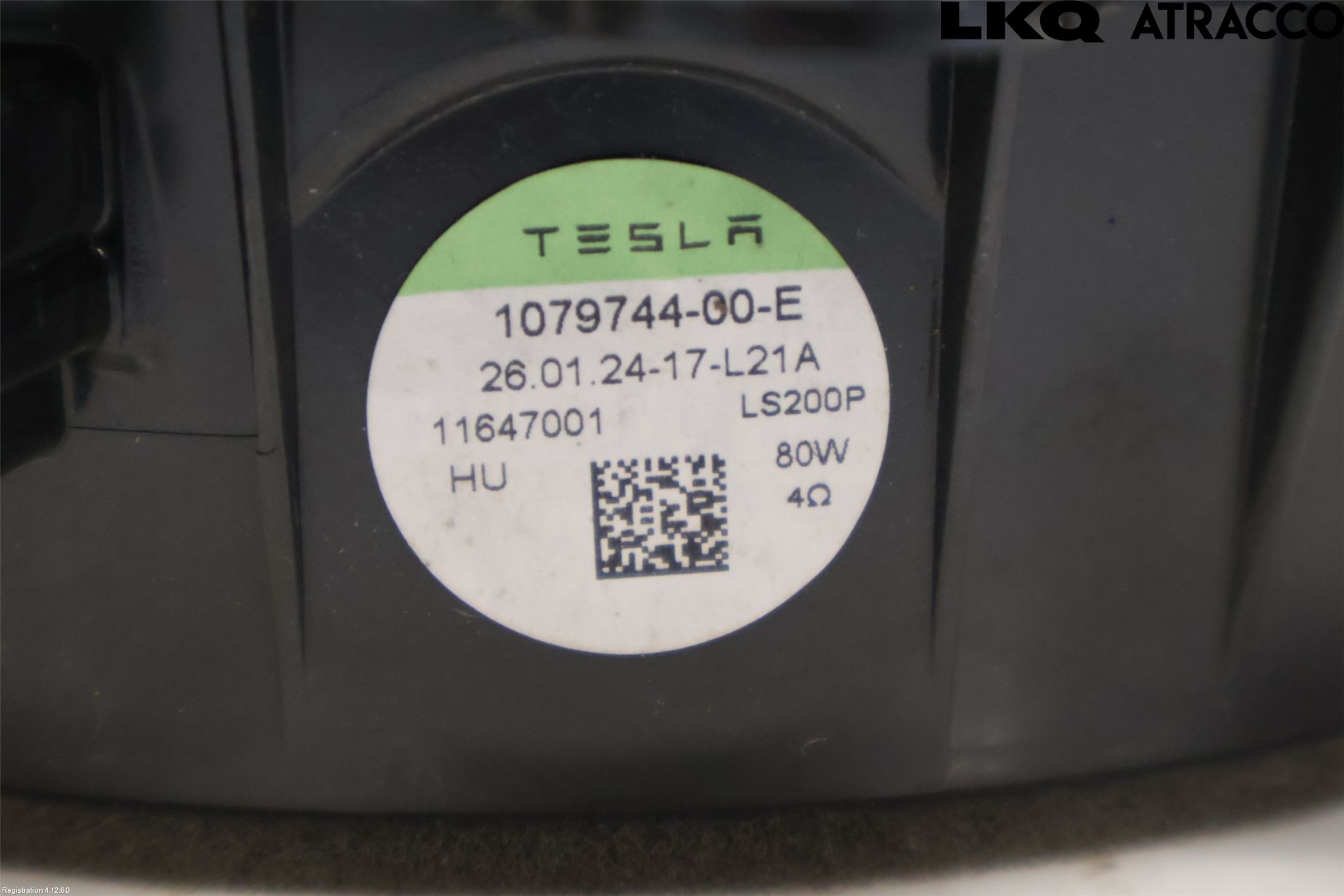 Tesla MODEL Y 21- Innr Høyttaler
