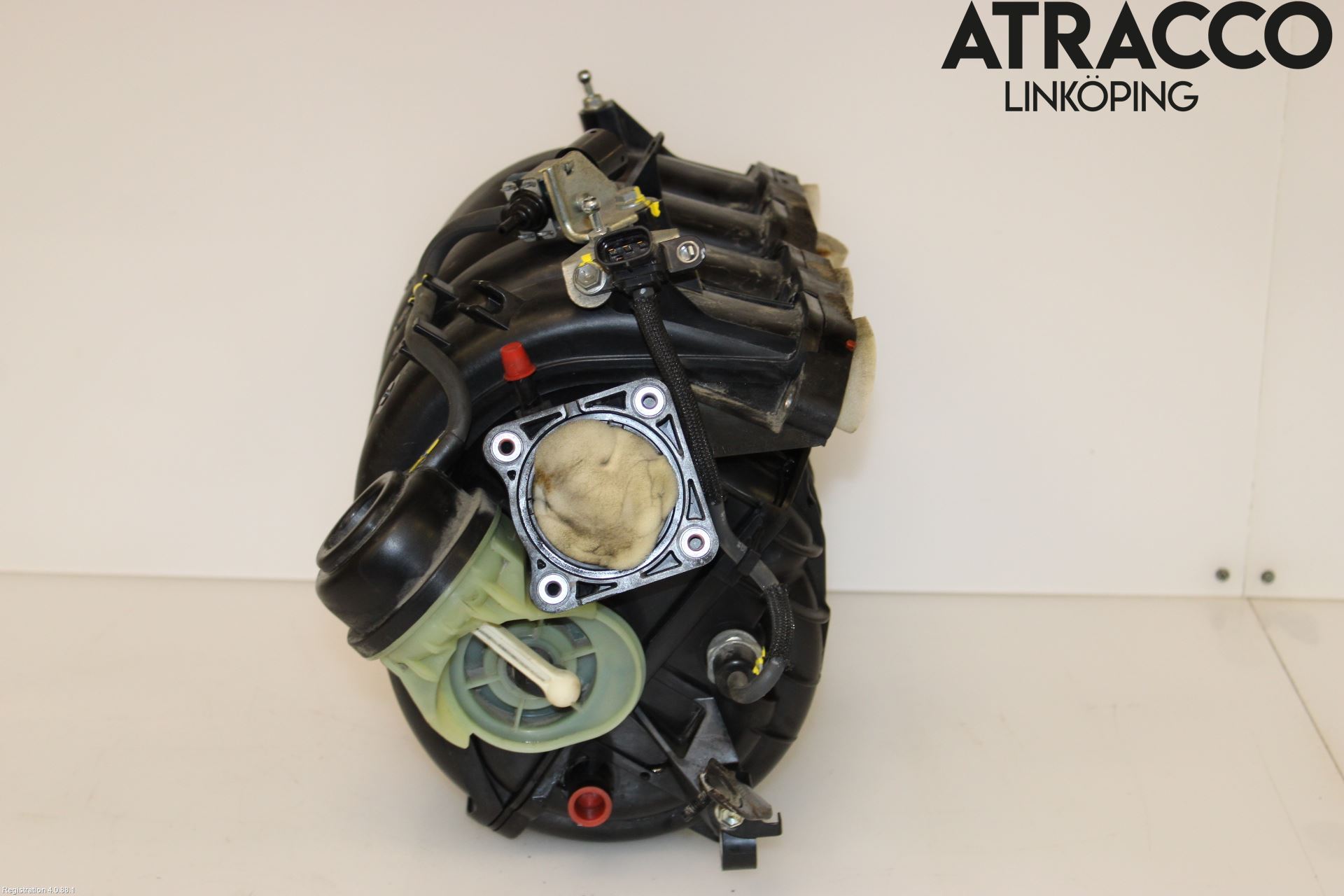 Toyota RAV4 13-18 Innsugningsmanifold