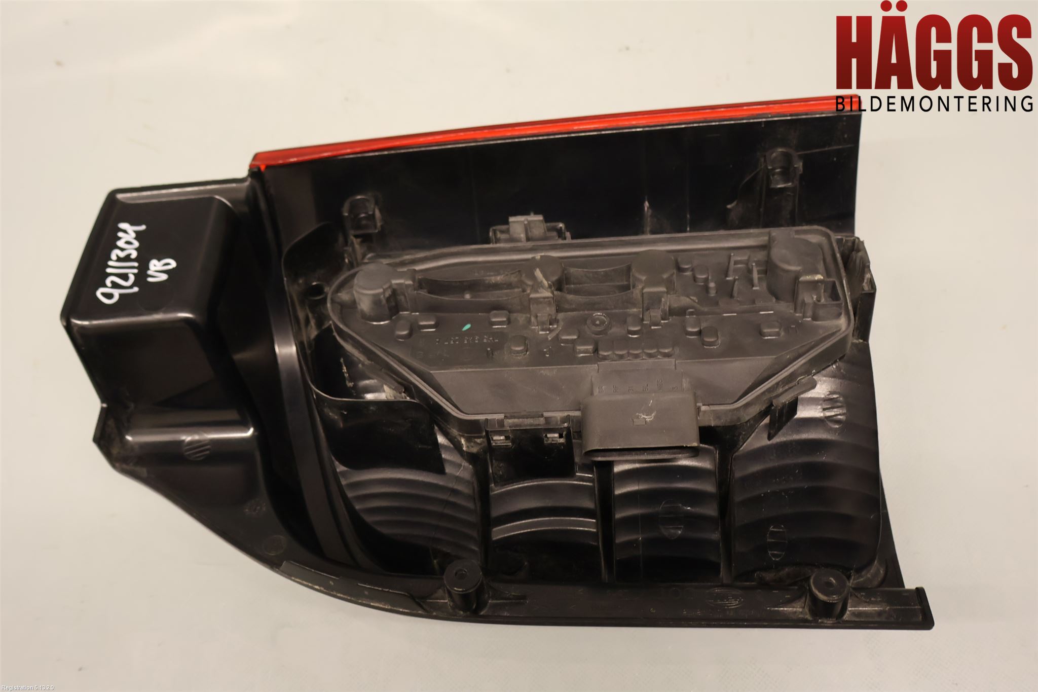 Volkswagen VW TRANSP/CARAVELLE (T5) 04-15 Baklykt Venstre
