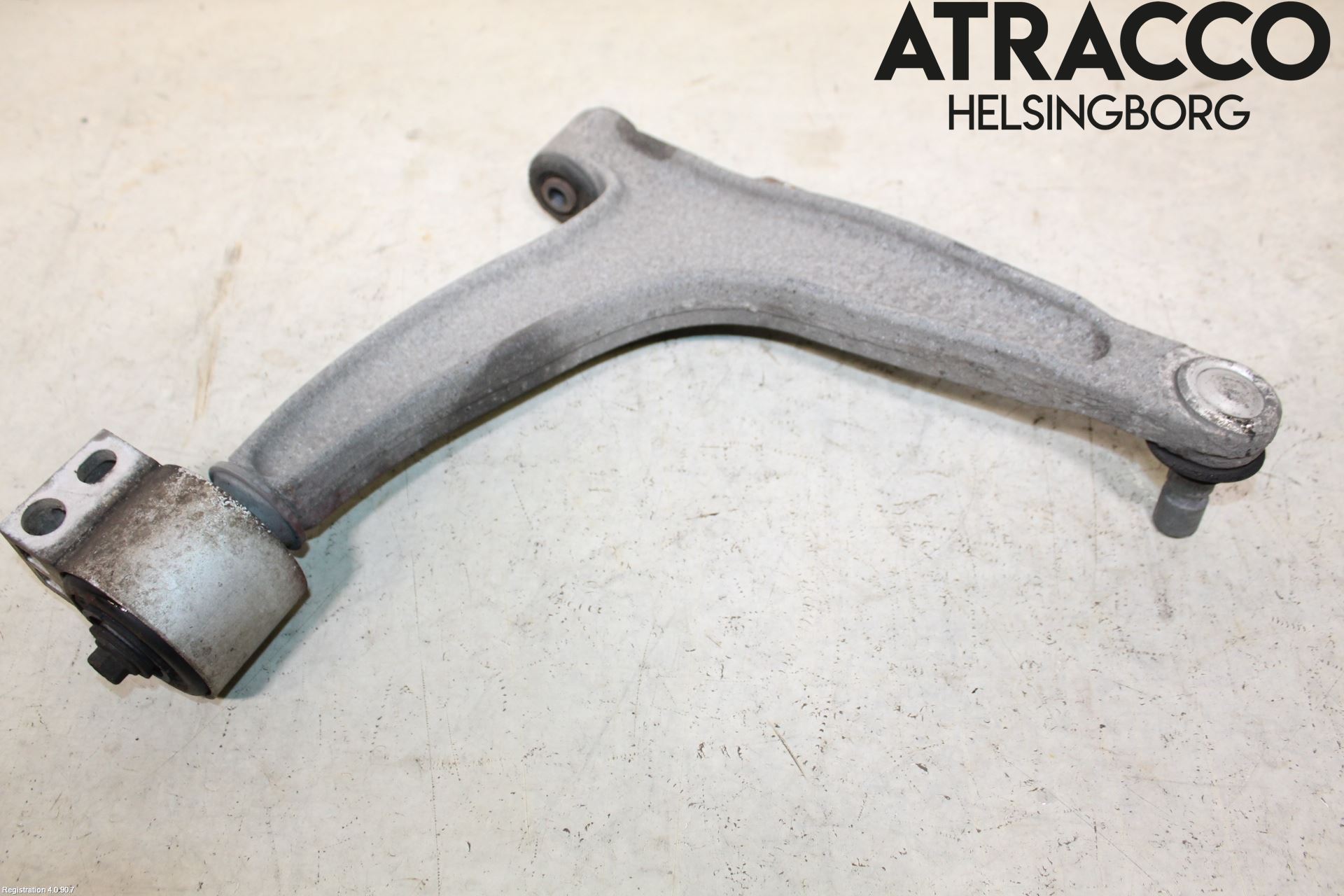 Saab 9-3 VER2/VER3 08-15 Bærearm Foran Venstre Nedre