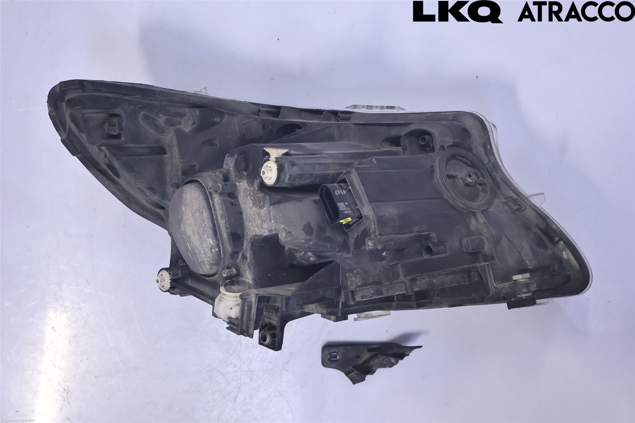 Mercedes-Benz MB VITO/V-KLASS (W640,W447,W448) 14- Frontlykt Venstre