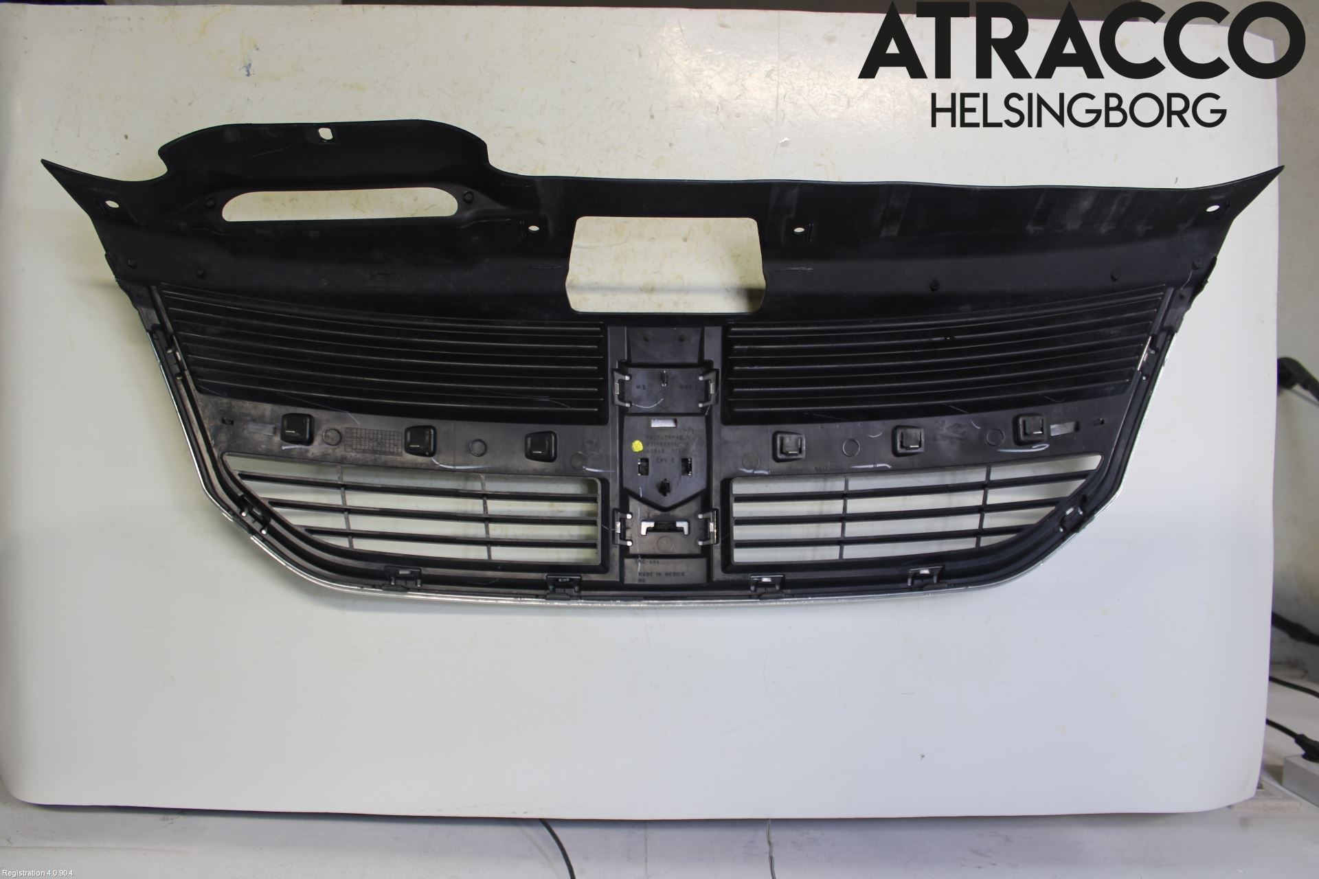 Dodge JOURNEY Grill Komplett