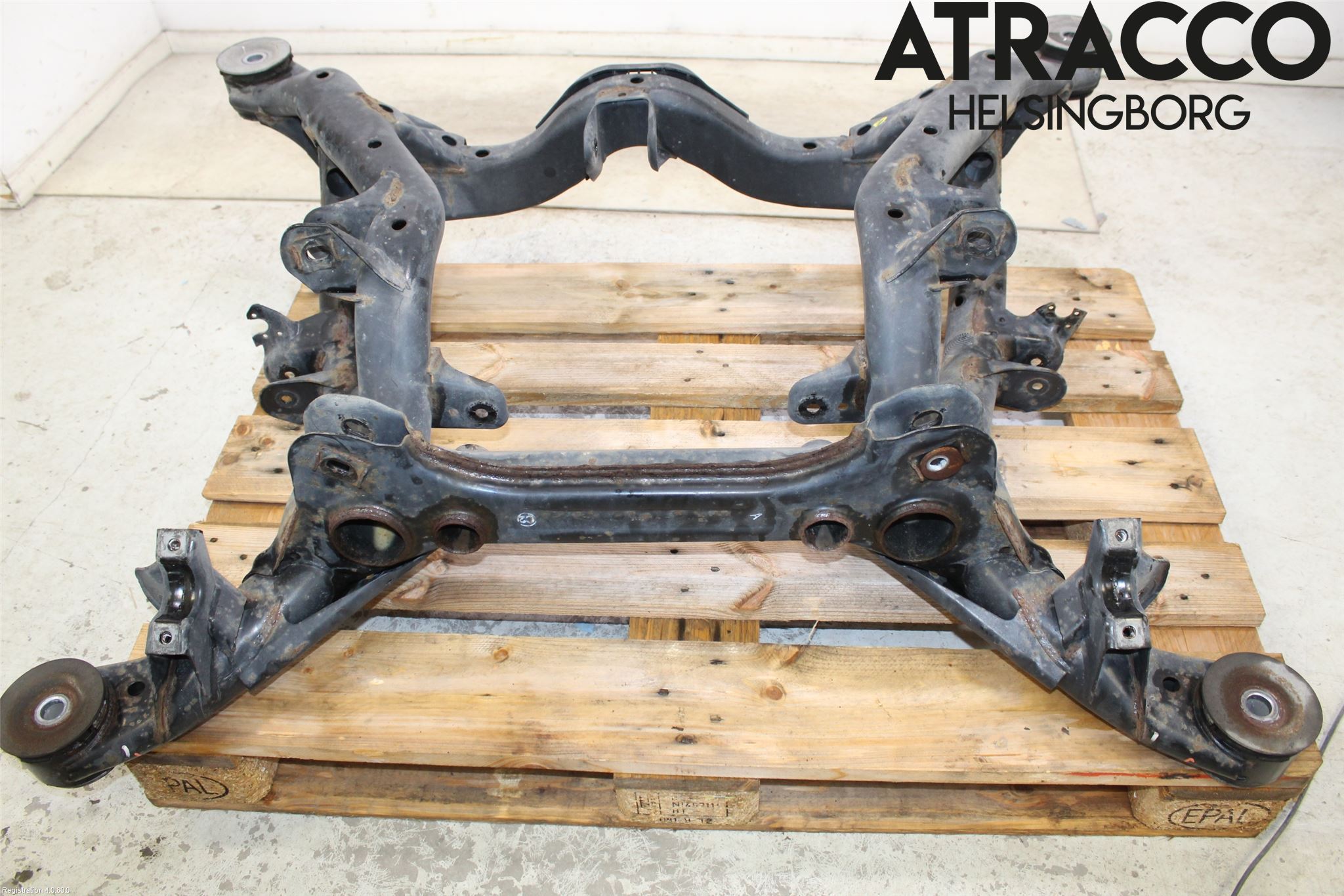 Volkswagen VW TOUAREG 7P 11-18 Bakaksel Feste Travers-Ramme