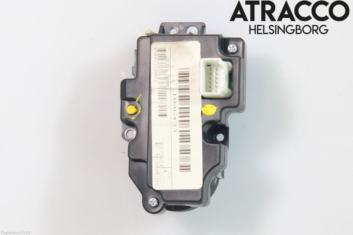 Nissan NAVARA 05-16 Stereo Radio Med Cd