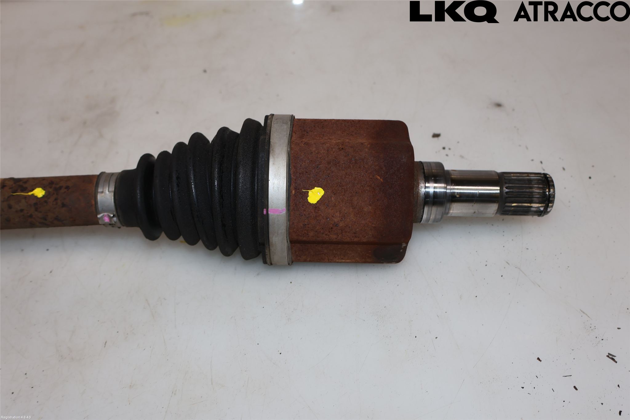 Ford KUGA 08-12 Drivaksel Foran Kompl Venstre