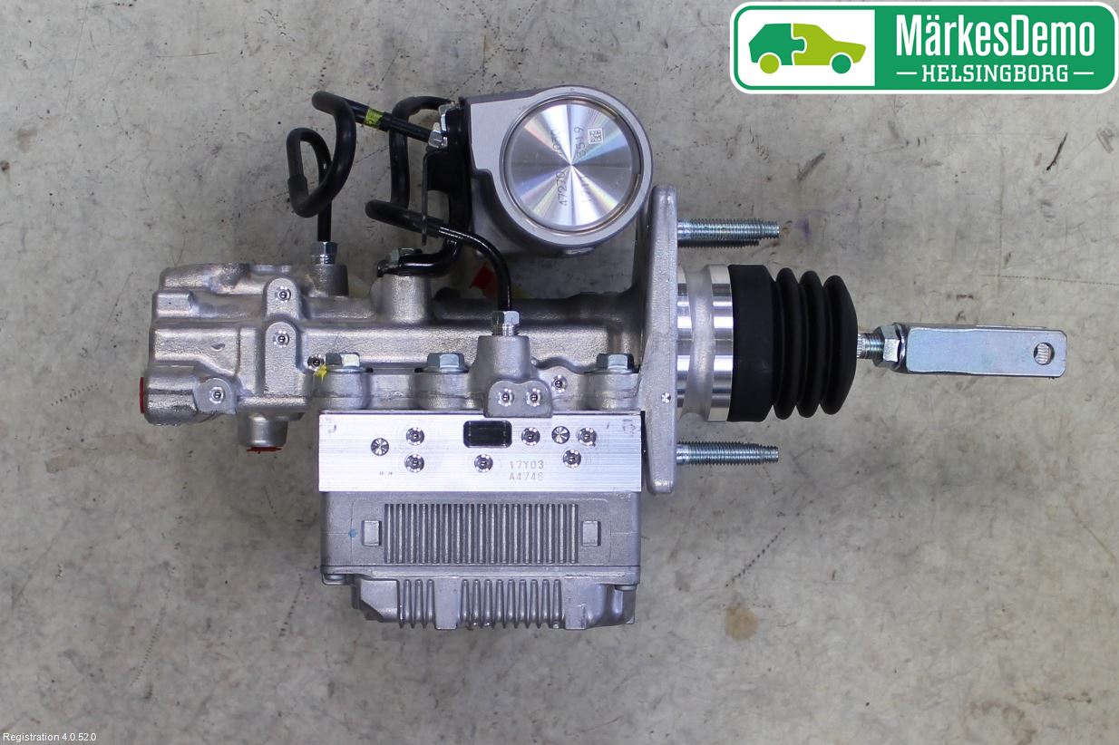 Toyota RAV4 13-18 Bremseservo
