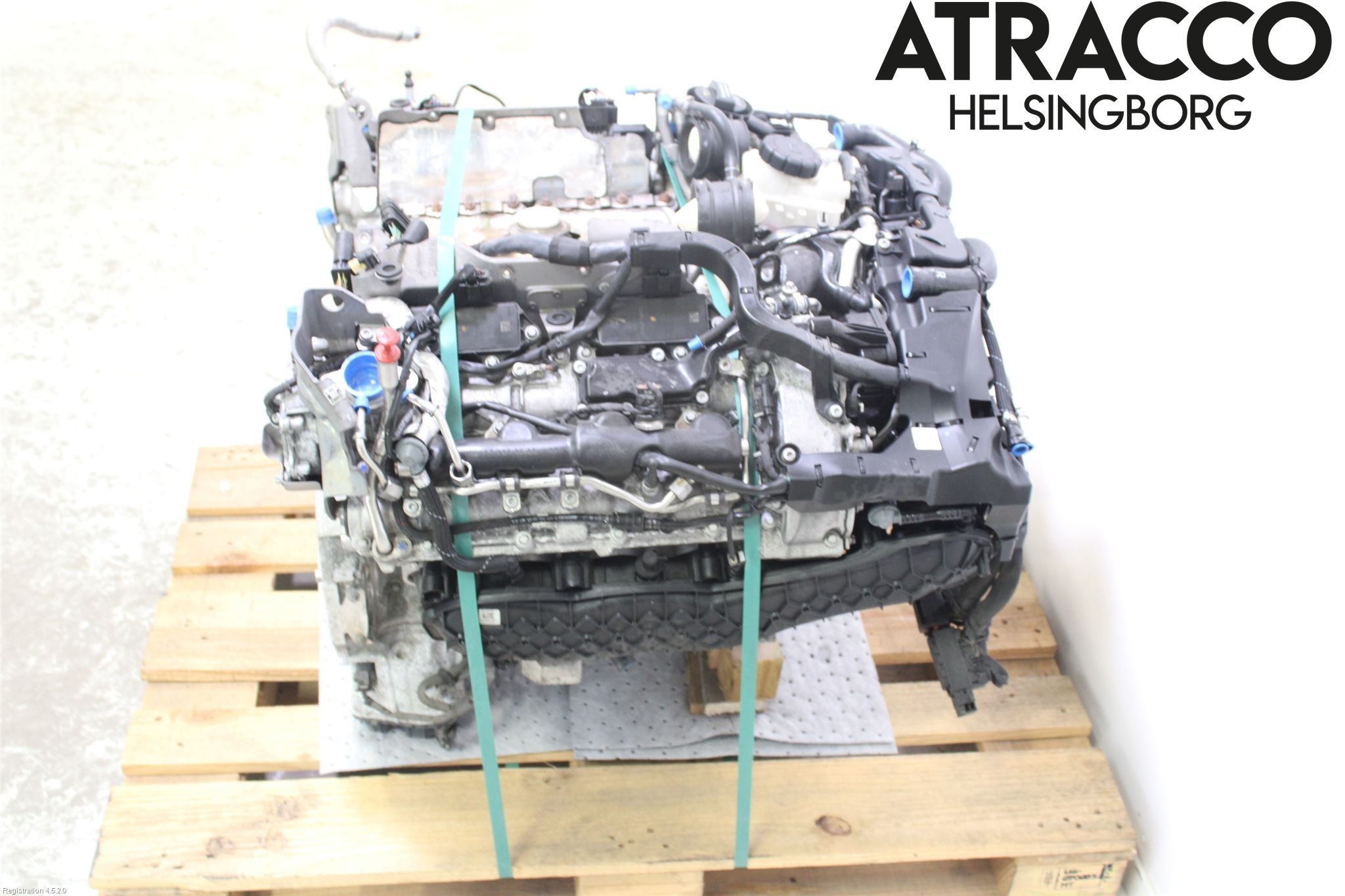 Mercedes-Benz MB C-KLASS (W205) 14-21 Motor Bensin