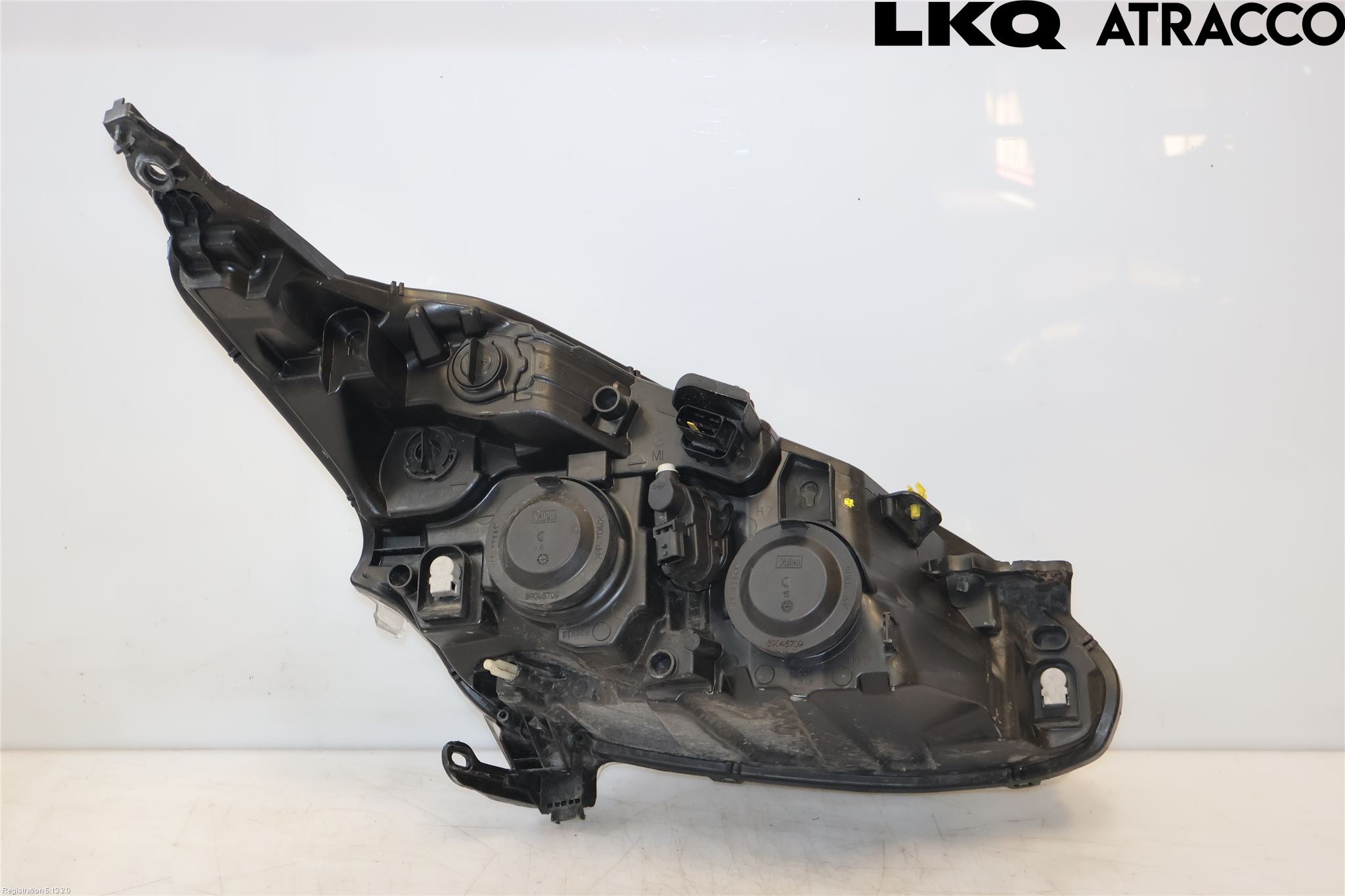 Peugeot 208 12-15 Frontlykt Venstre
