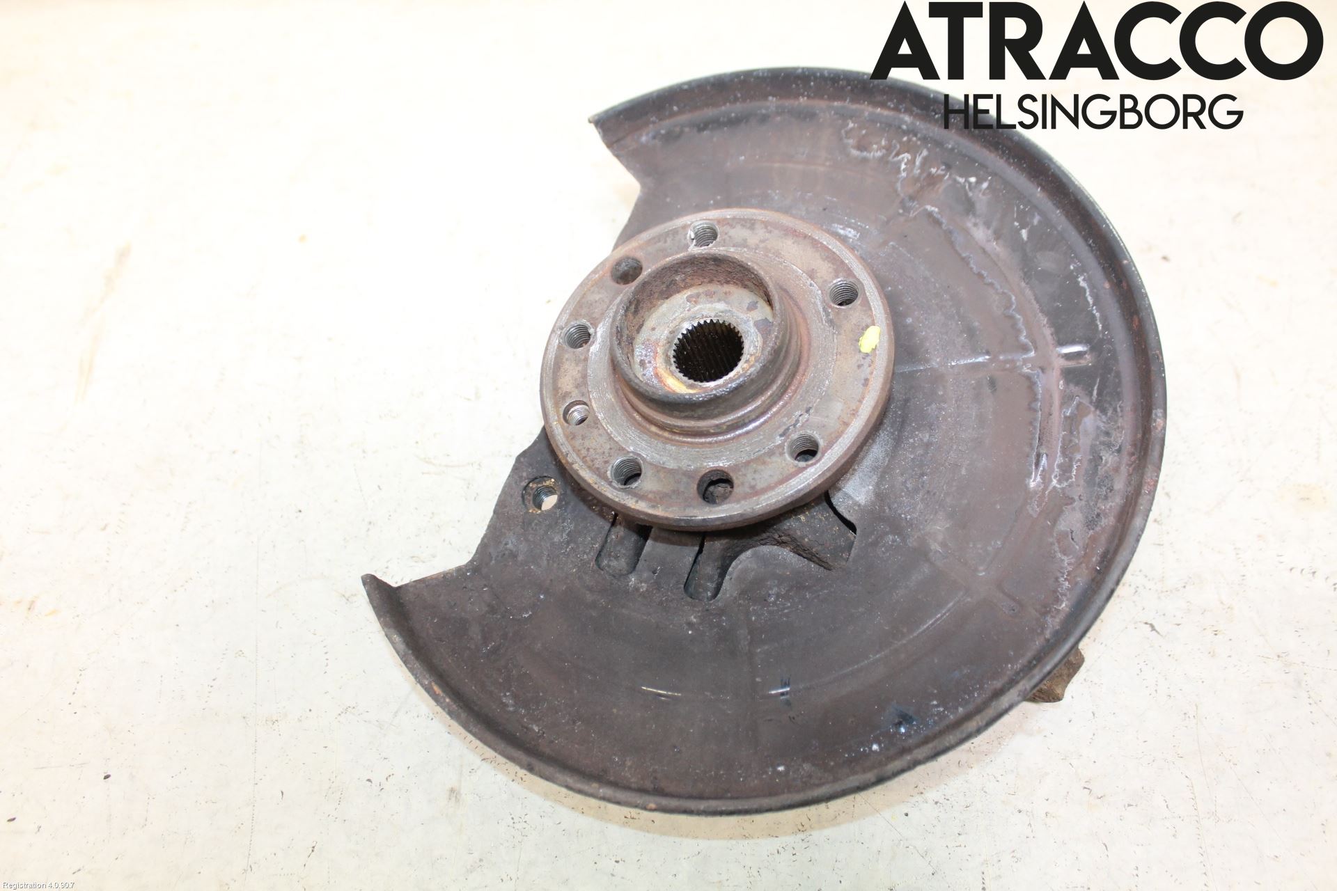 Opel MERIVA B 10-17 Spindel Vf