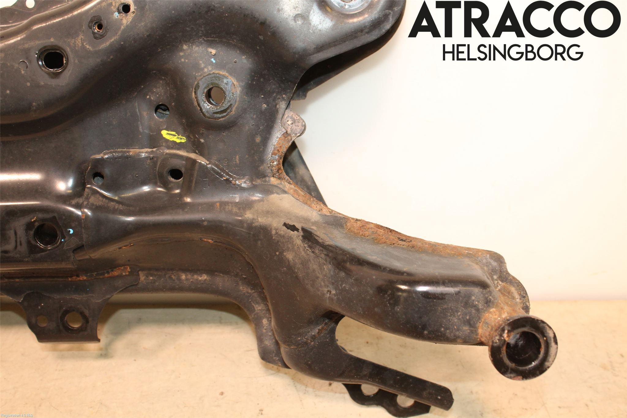 Toyota AURIS 13-19 Forstillingsbjelke(Tvergående)