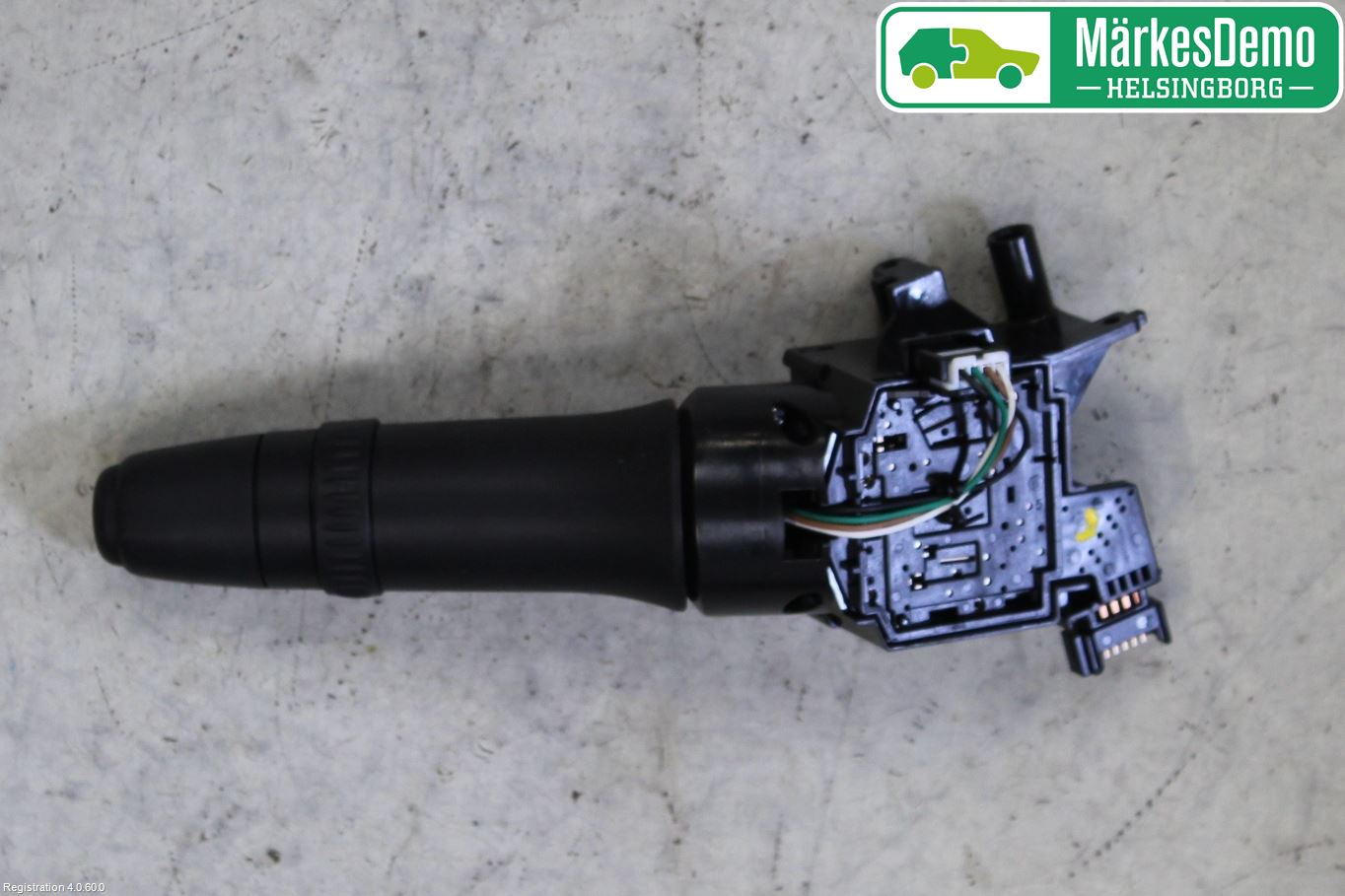Mitsubishi ECLIPS CROSS Bryter Ratt Visker - Spyler