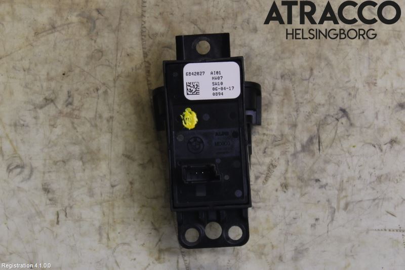 BMW 5 G30/G31/F90 17-23 Bryter Parkeringsbrems
