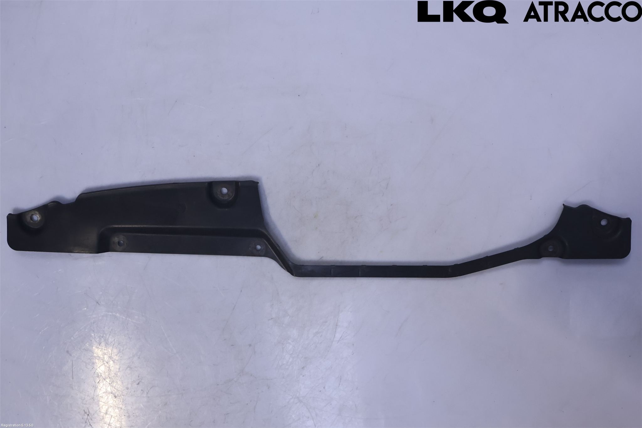 BMW 5 G30/G31/F90 17-23 Bunnplate U Motor-Gear-Dørk