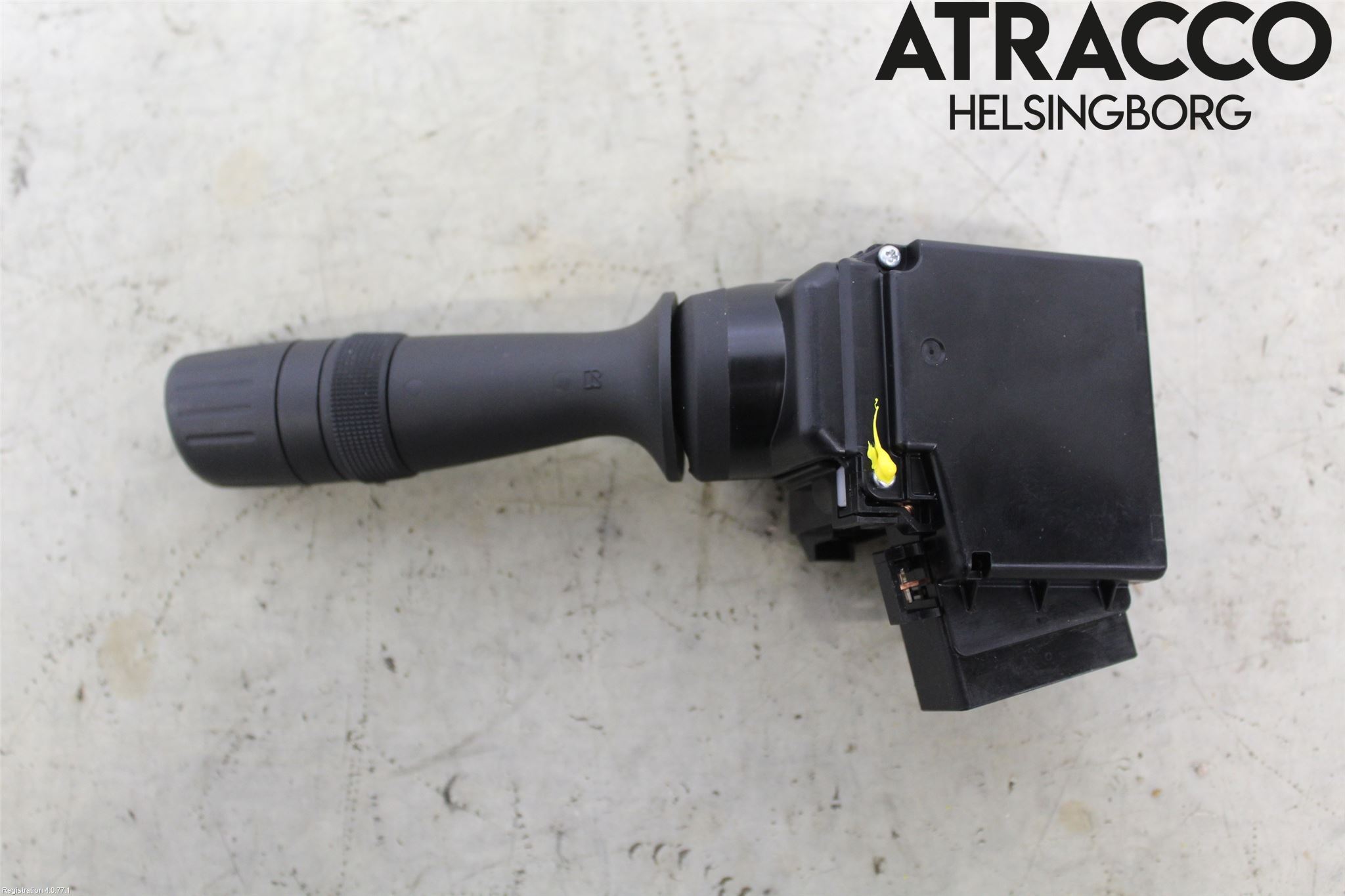 Toyota AURIS 13-19 Bryter Ratt Visker - Spyler