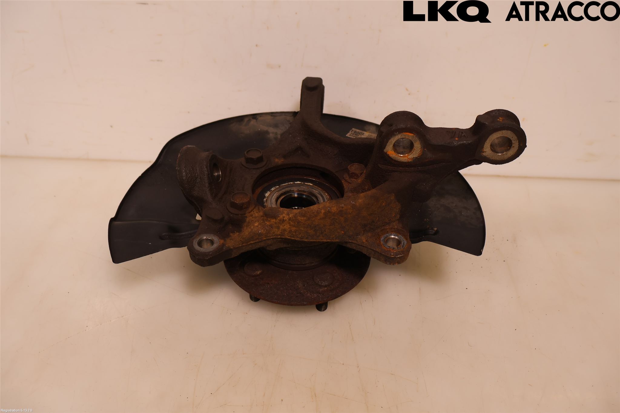 Toyota CAMRY 19-24 Spindel Vf