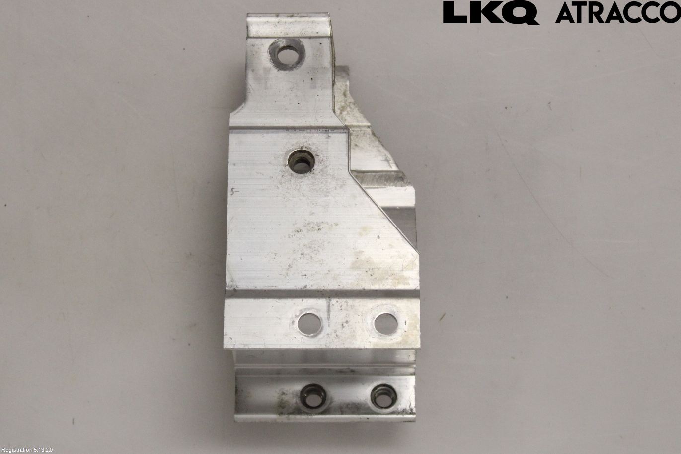 BMW 5 G30/G31/F90 17-23 Radiator Feste - Ramme - Bjelk