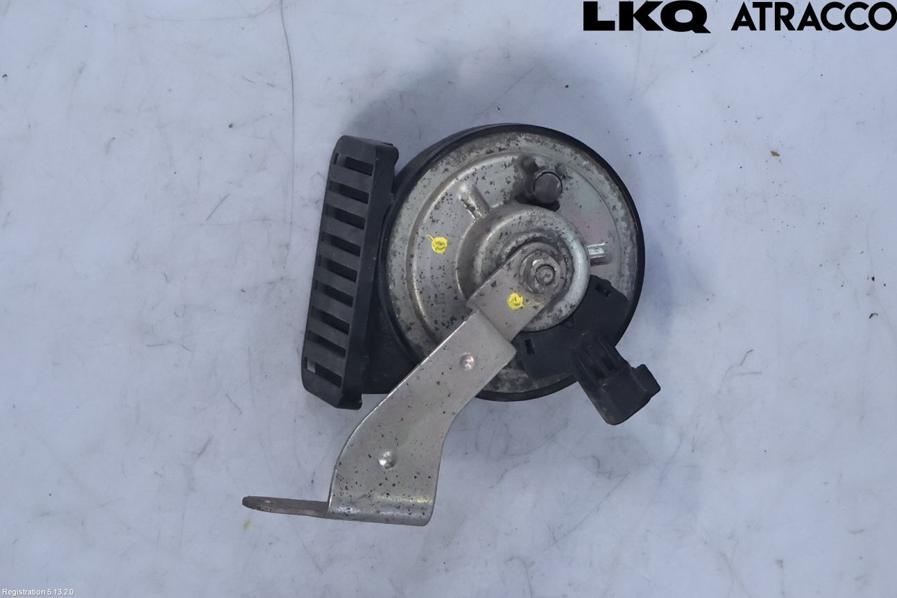 Volvo V90 17->> Signalhorn