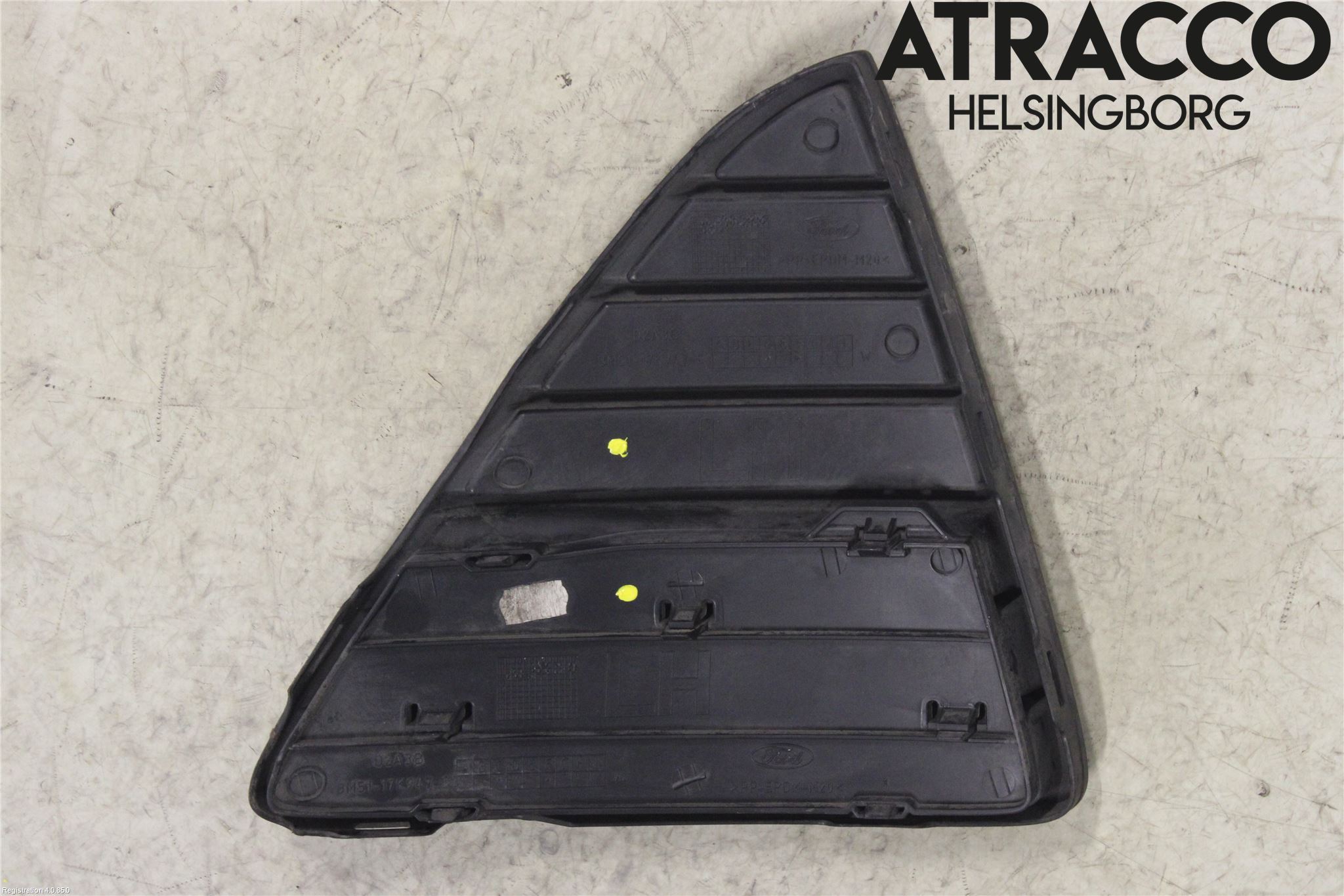 Ford FOCUS 11-14 Grilldel Venstre