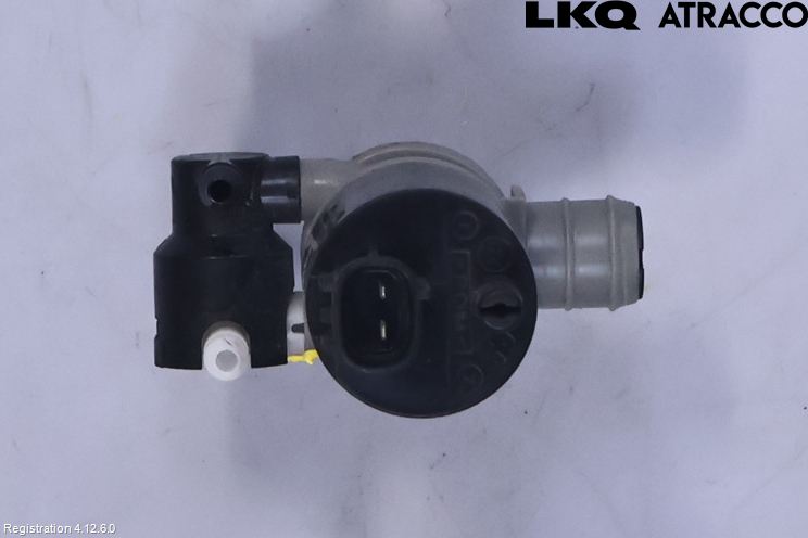 Toyota YARIS CROSS XP21 21- Spylerpumpe Frontrute