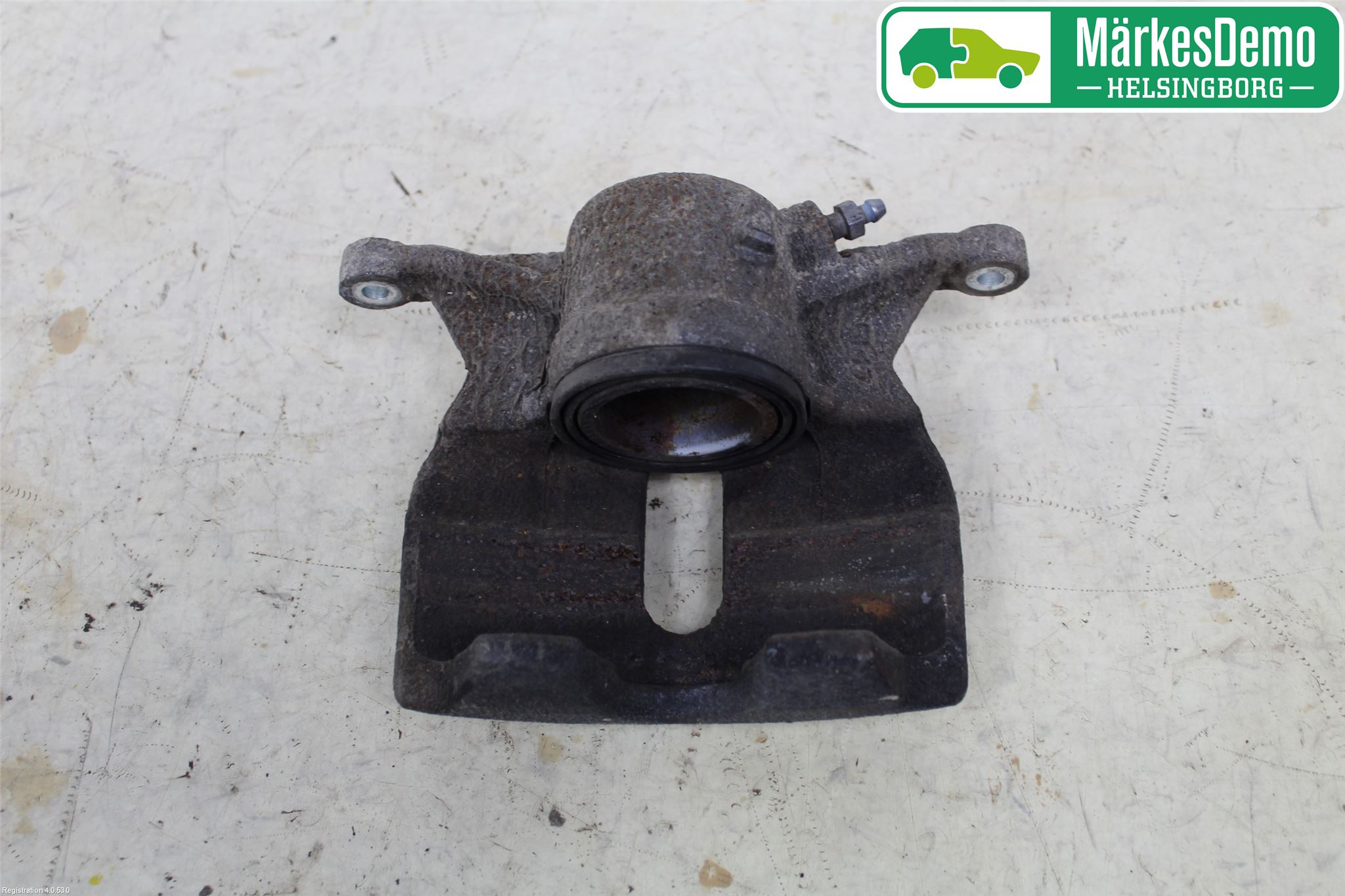 Volkswagen VW PASSAT 15-19 Bremsecaliper Foran Høyre