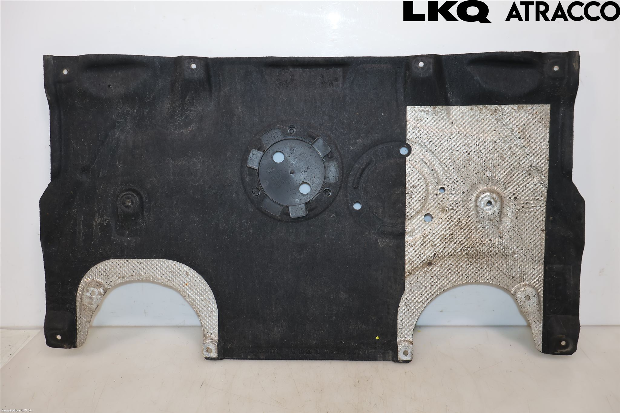 BMW 5 G30/G31/F90 17-23 Bunnplate U Motor-Gear-Dørk