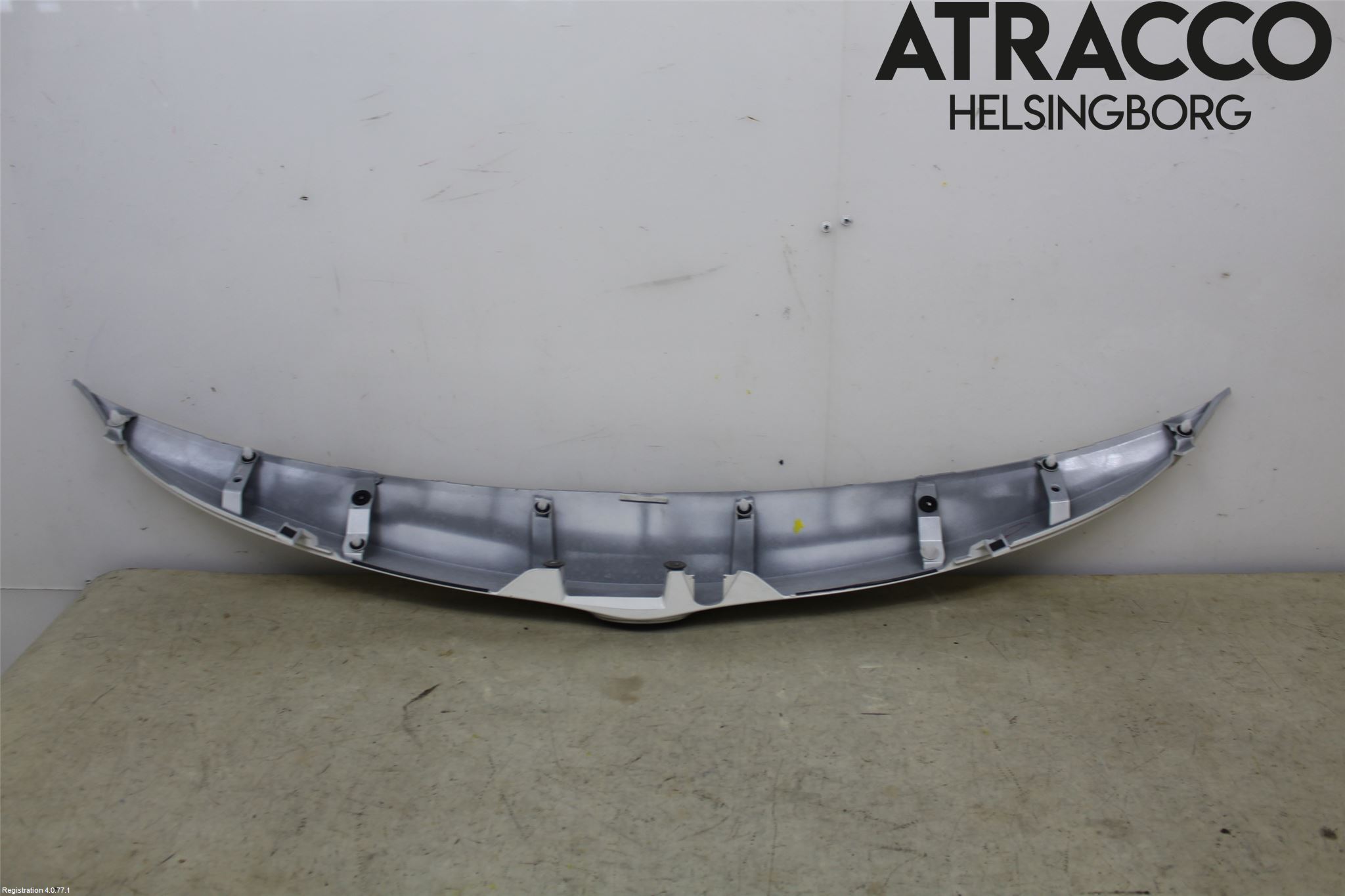 Toyota AURIS 13-19 Refleksplate - Skiltplate