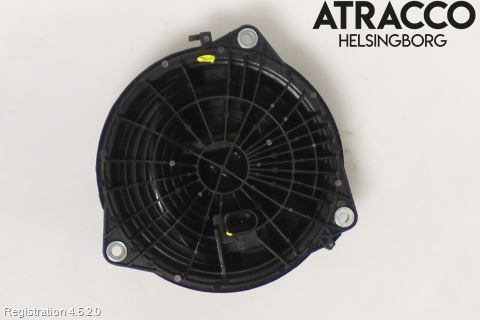 Volkswagen VW POLO 10-17 Bakluke Handtak Ytre