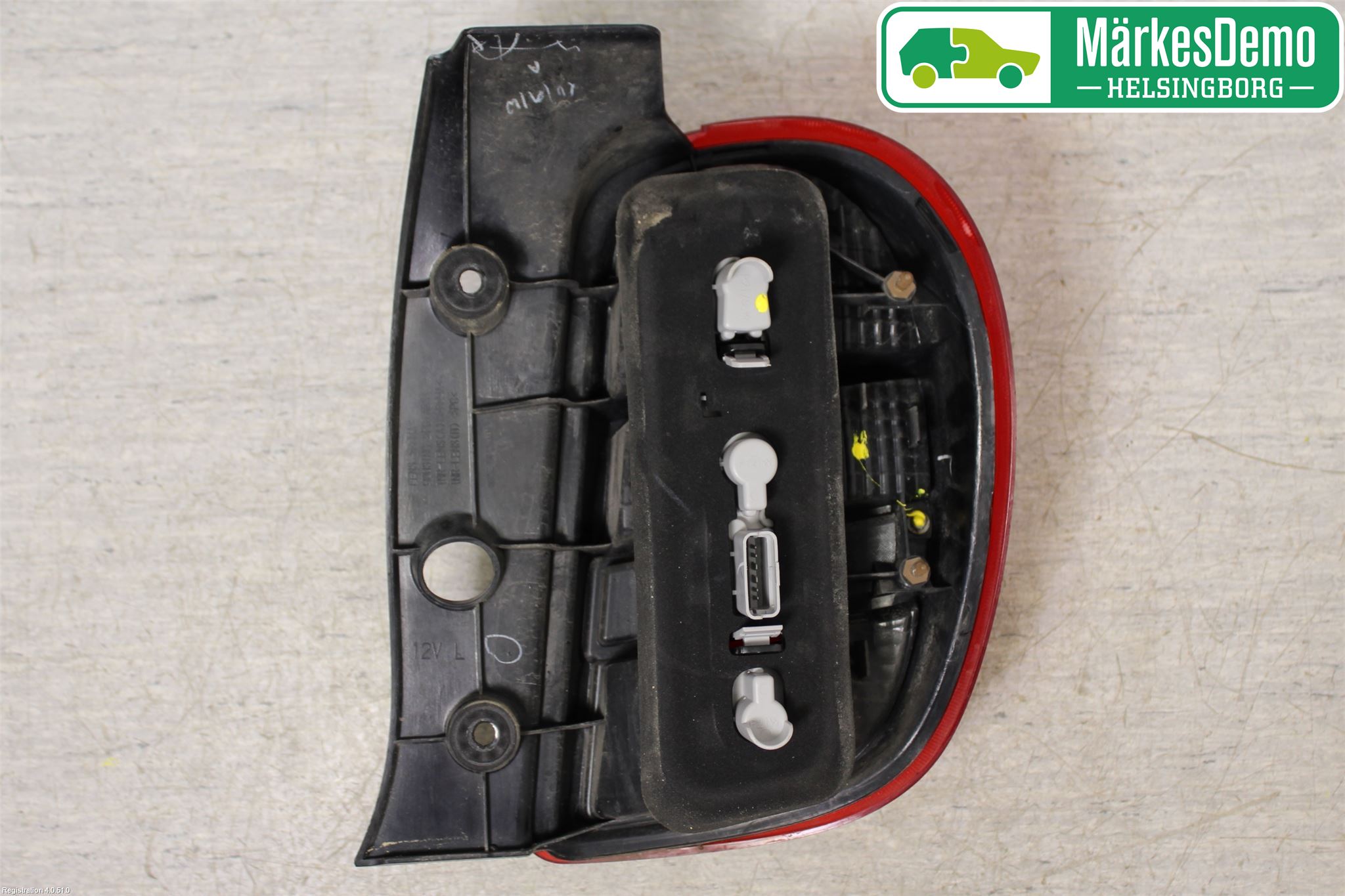 Nissan MICRA 11-16 Baklykt Venstre