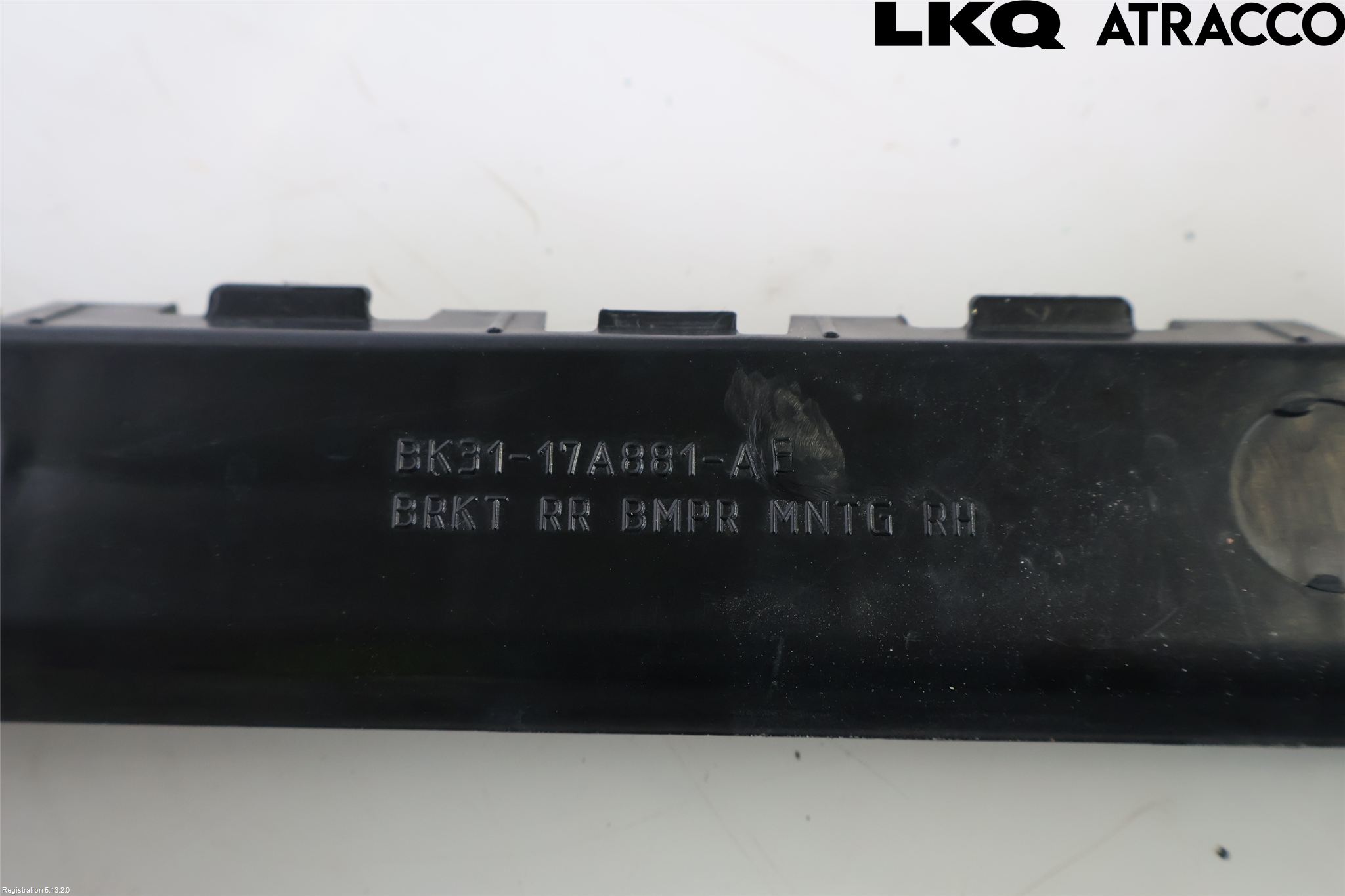 Ford TRANSIT/TOURNEO CUSTOM 13-24 Støtfangerfeste Bak Høyre