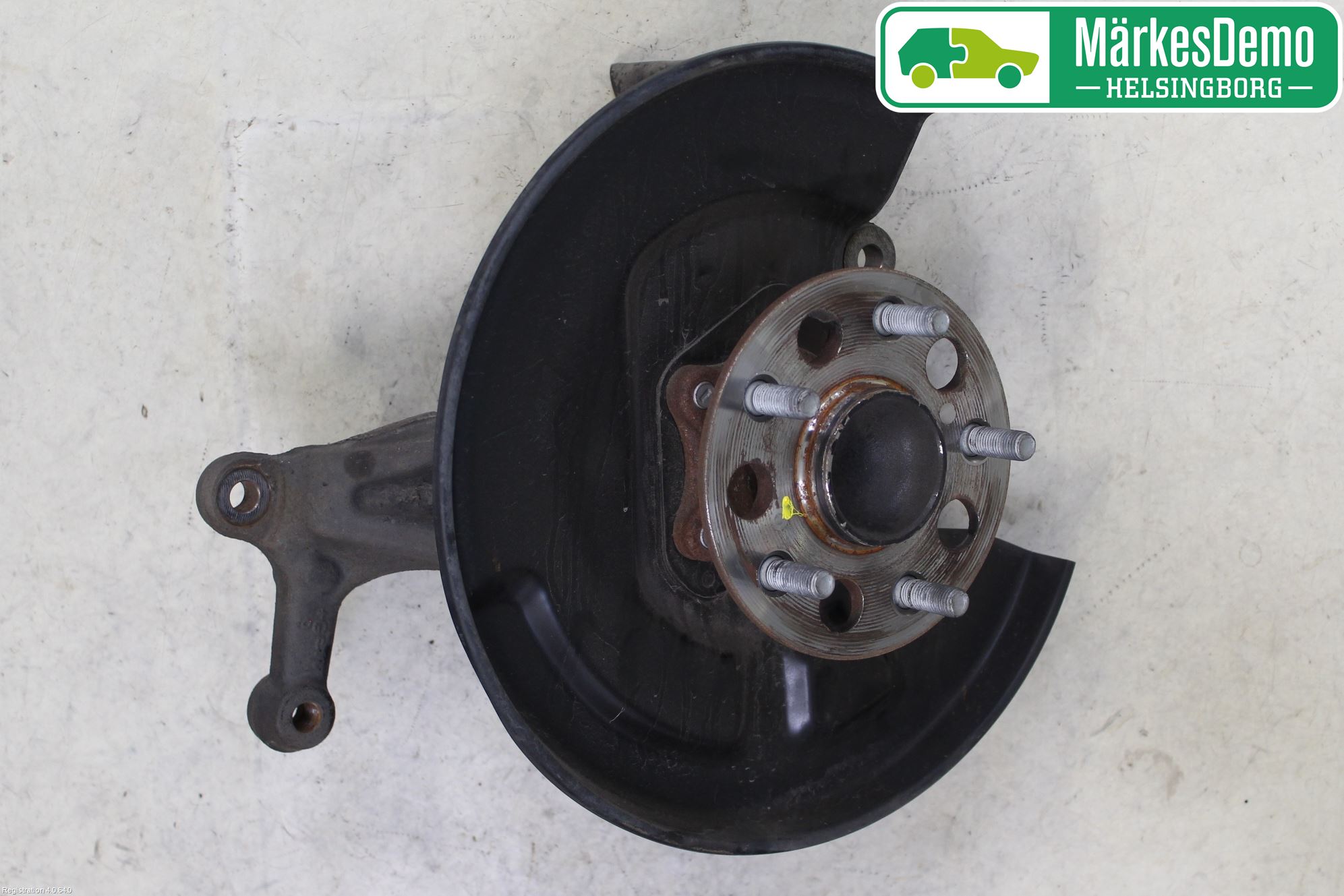 Toyota C-HR 16-23 Spindel Vb