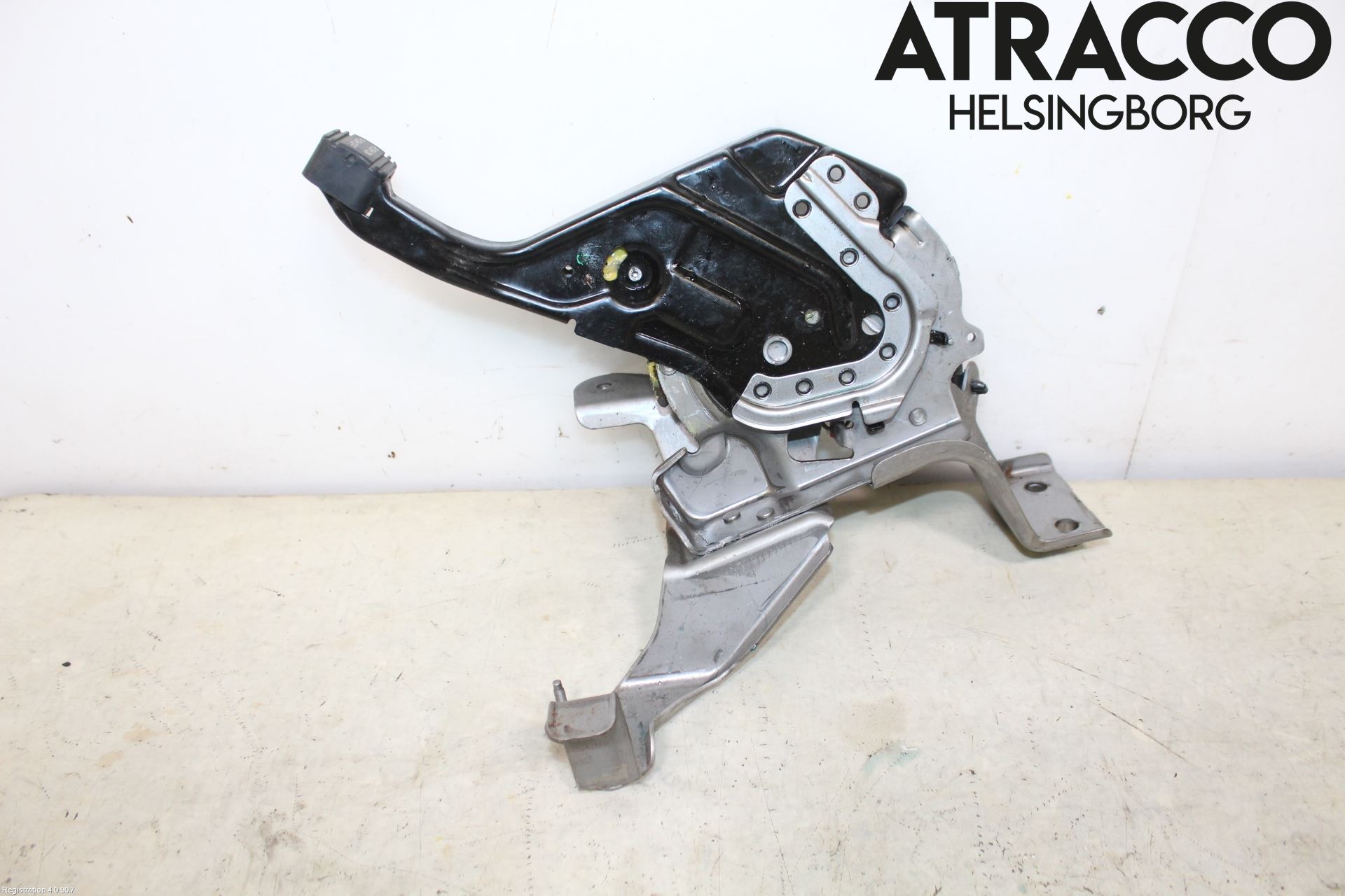 Nissan LEAF 11-17 Parkbremsarm-Handtak