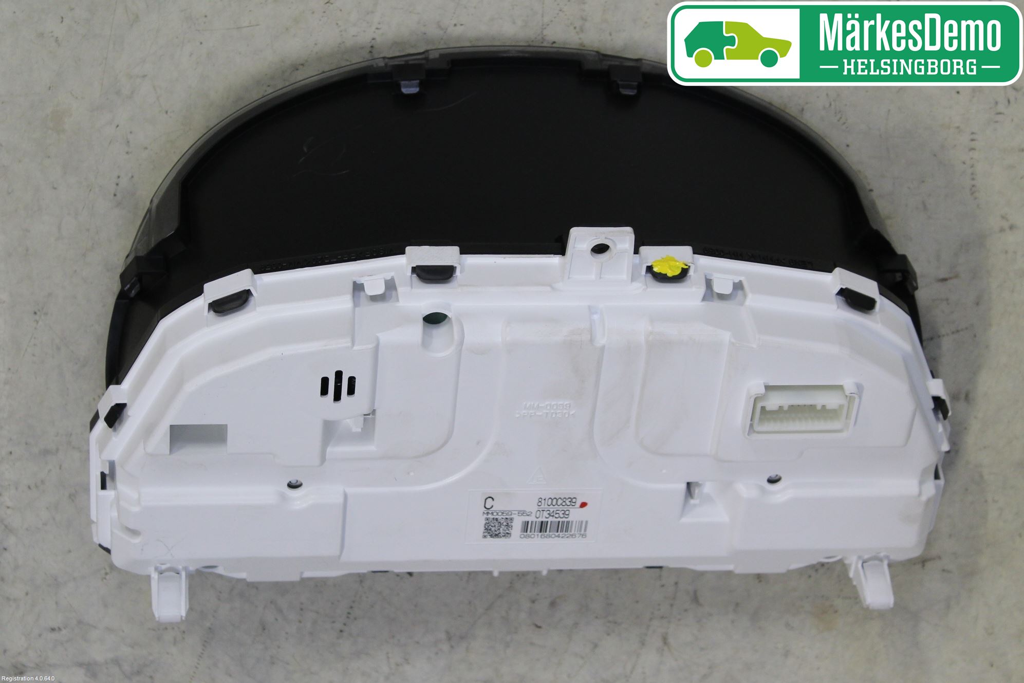Mitsubishi OUTLANDER 13-21 Instr Kombinert