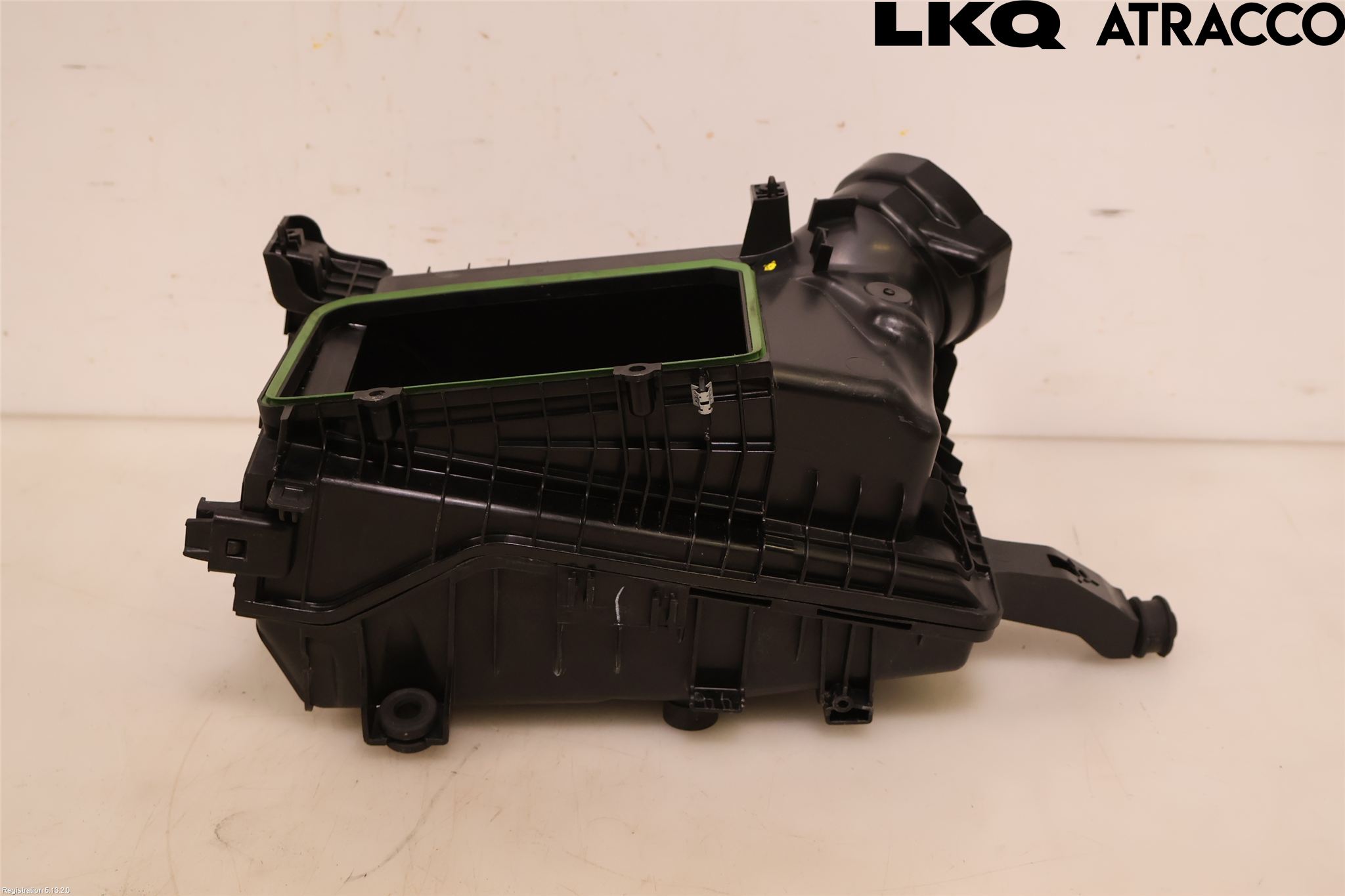 Mercedes-Benz MB VITO/V-KLASS (W640,W447,W448) 14- Luftfilter Boks