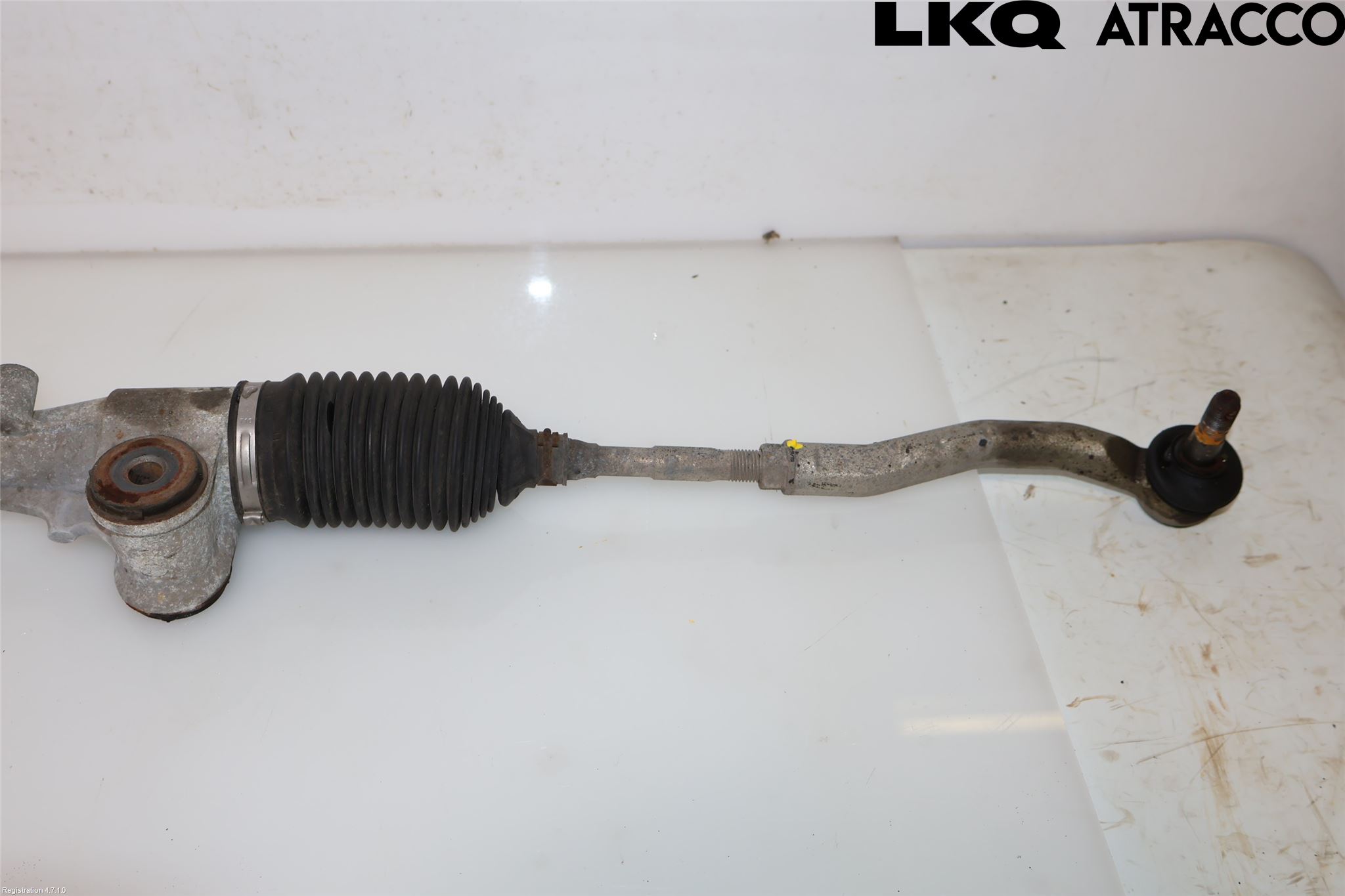 Toyota YARIS XP130 15-20 Snekke - Tannstang