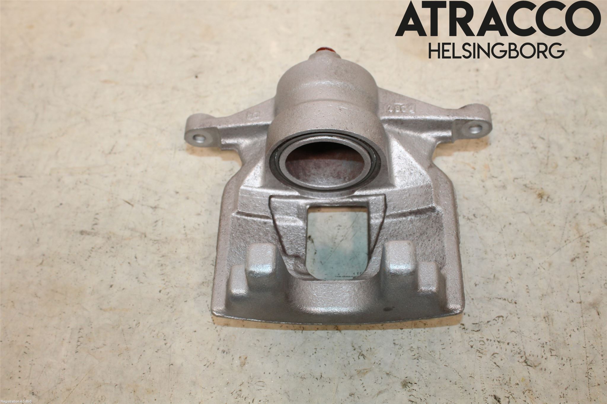 Toyota AVENSIS 09-15 Bremsecaliper Foran Høyre