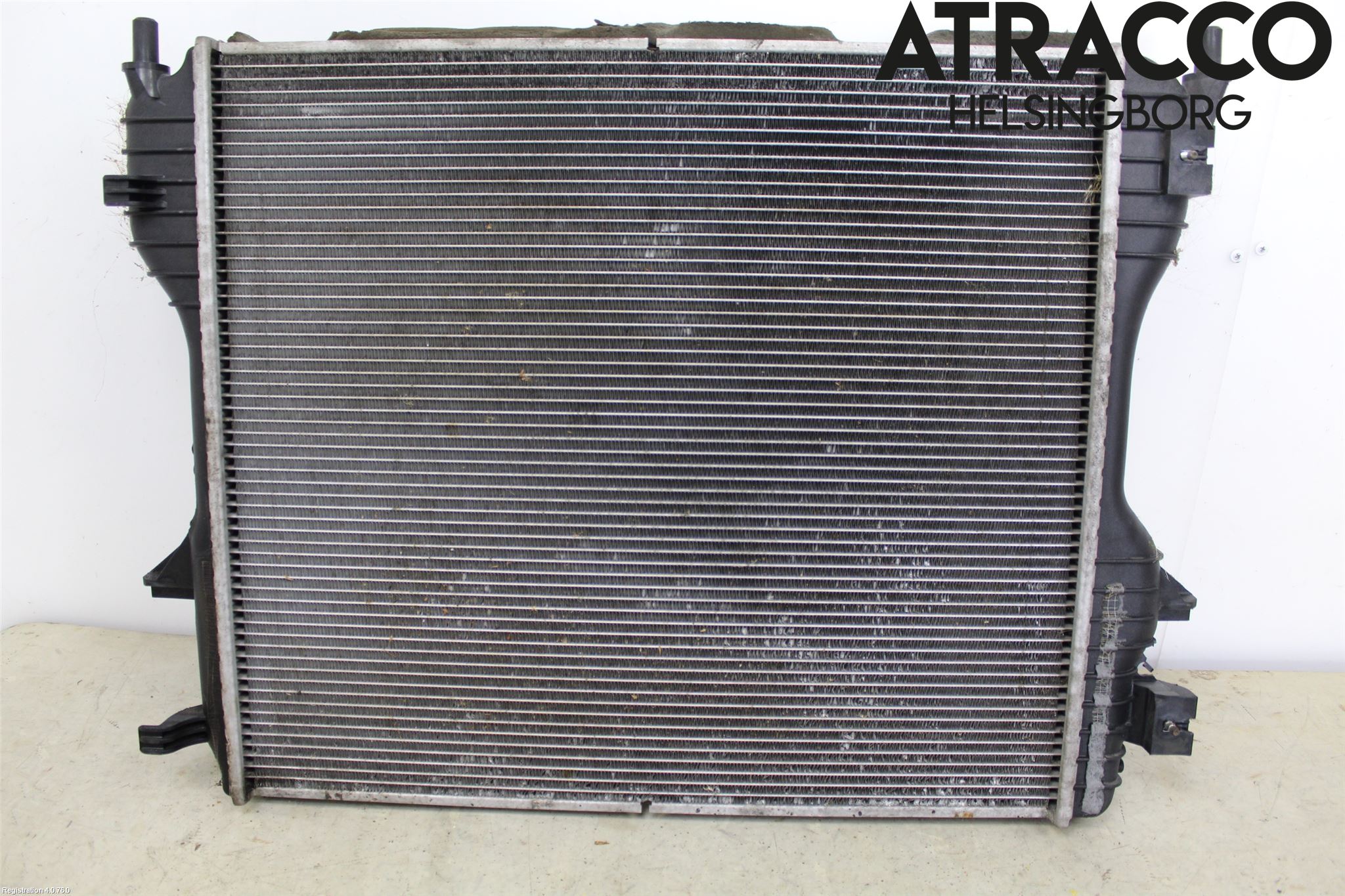 Jaguar XF 08-15 Radiator Automat