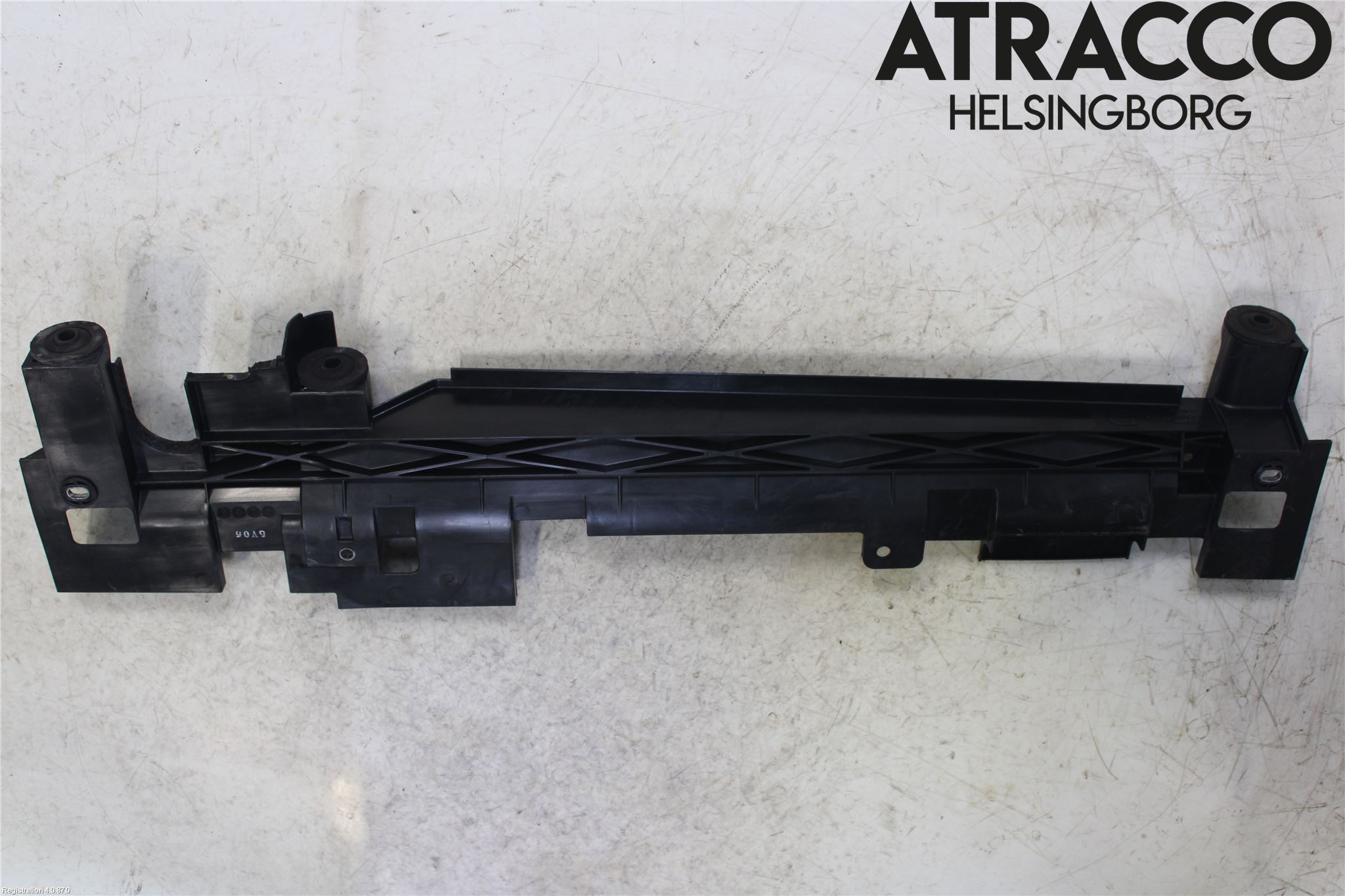 Nissan X-TRAIL 14-21 Radiator Feste - Ramme - Bjelk