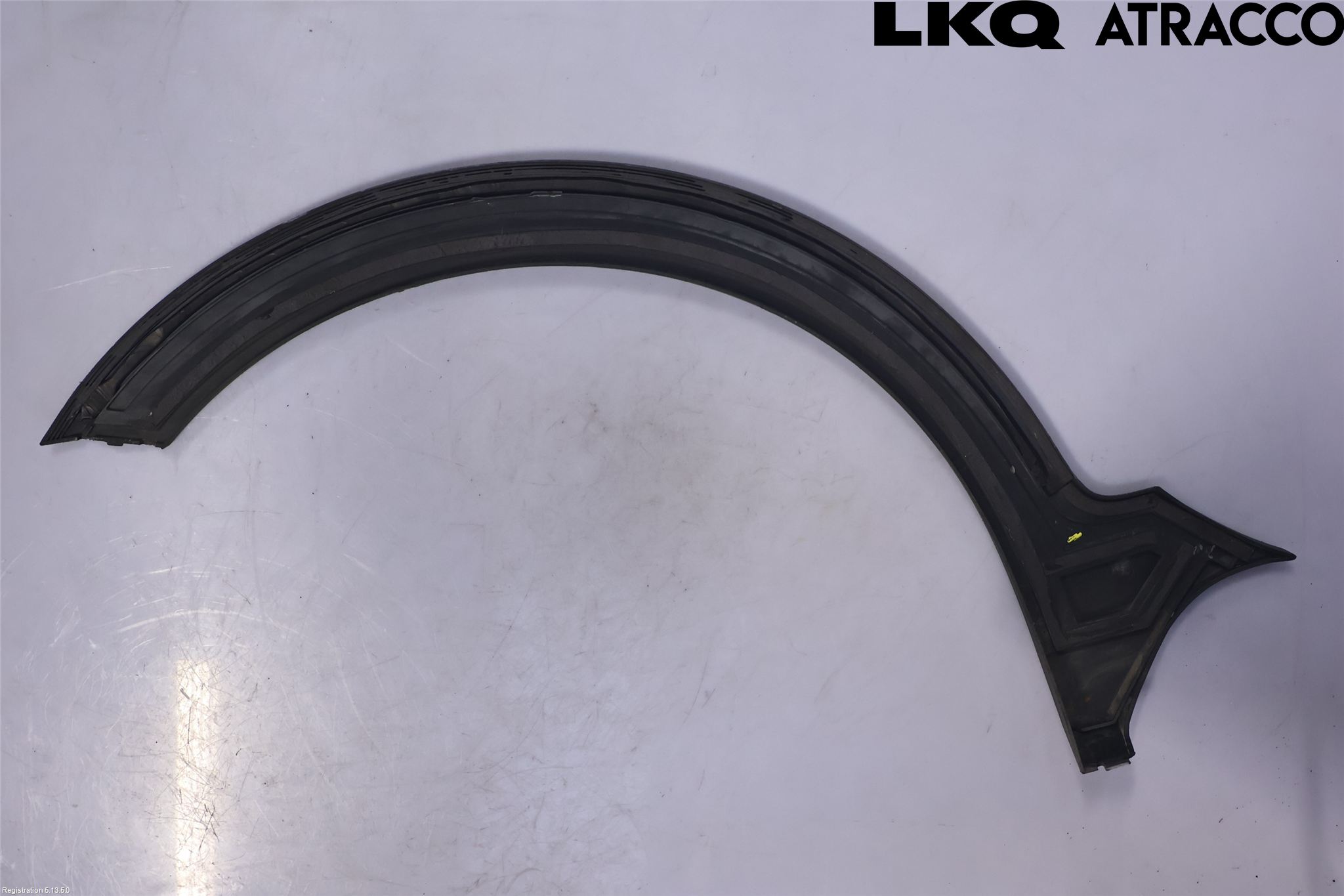 Volkswagen VW GOLF / E-GOLF VII 13-20 Skjerm Bredder