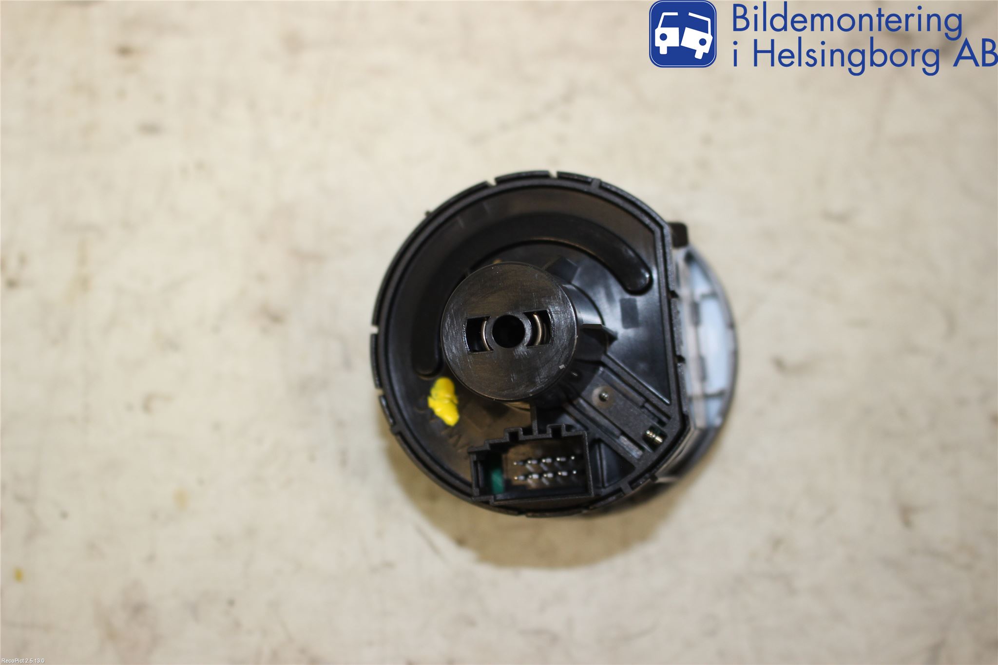 Volkswagen VW POLO 10-17 Bryter Hovedlys