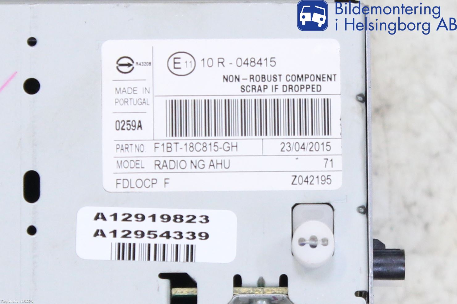 Ford TRANSIT/TOURNEO COURIER 13-23 Stereo Radio Med Cd