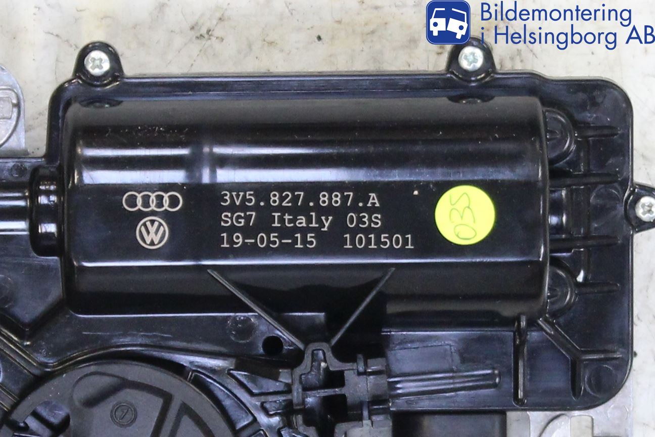 Skoda SUPERB 16-24 Baklukeåpner Automatisk