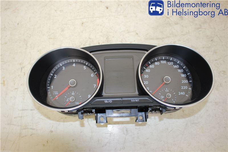 Volkswagen VW POLO 10-17 Instr Kombinert